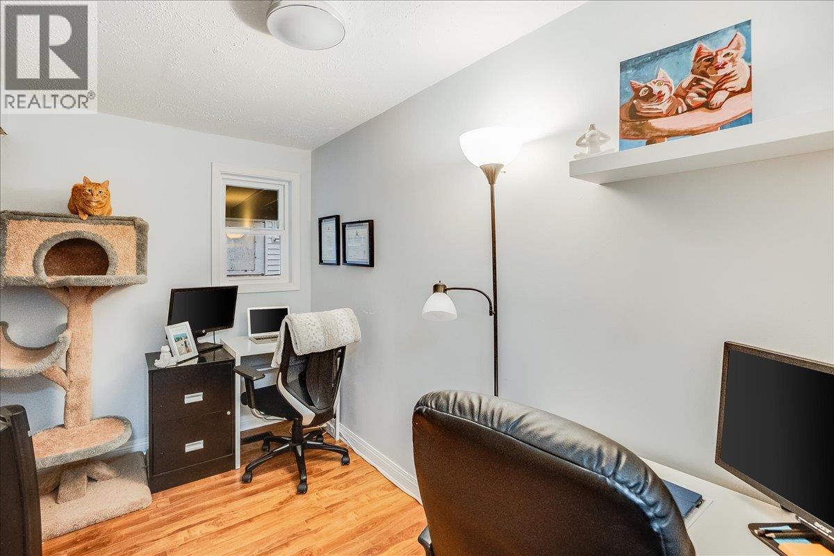 2034 Eighth Avenue, Trail, British Columbia  V1R 3E1 - Photo 29 - 10384499