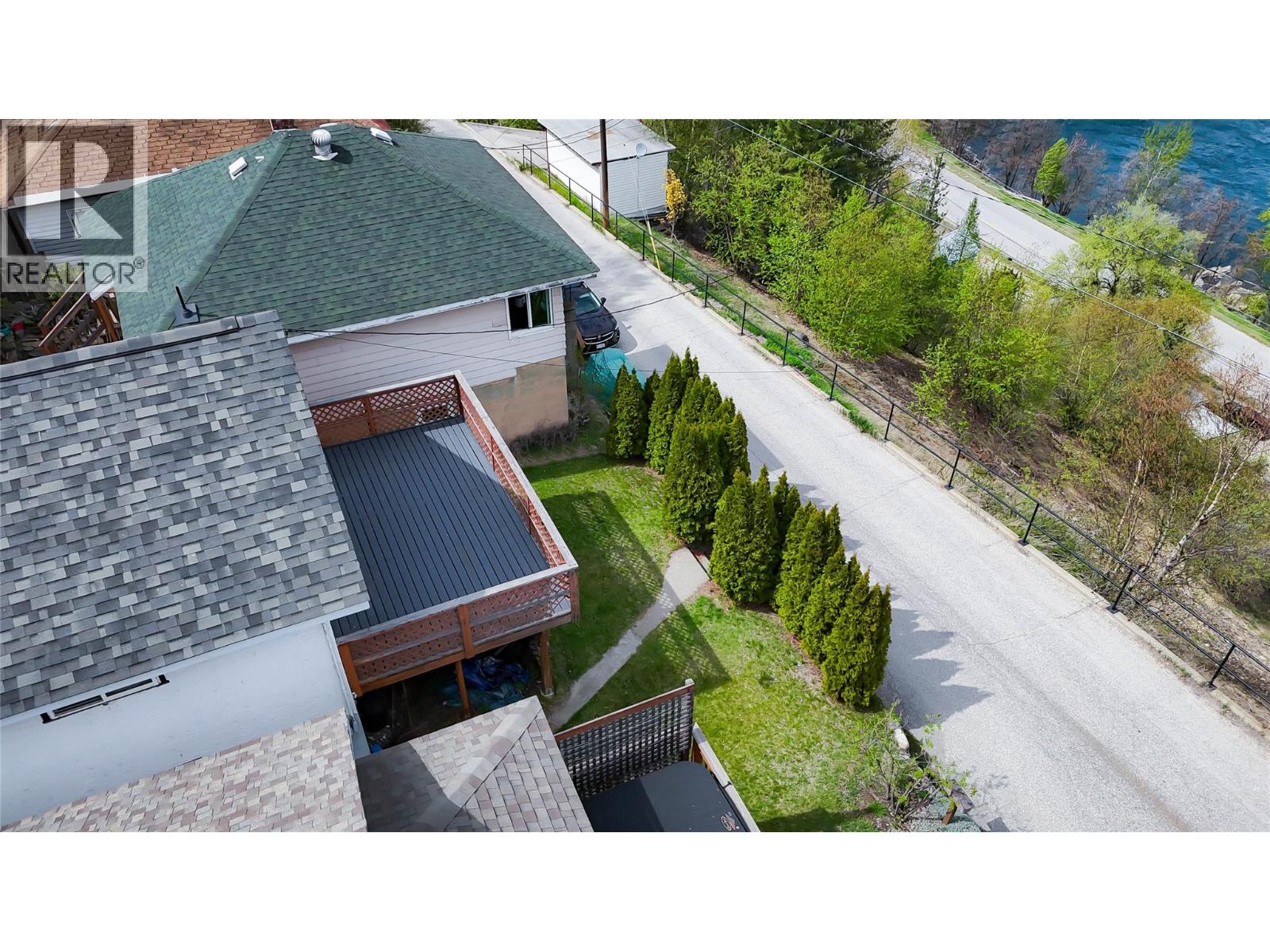 2224 Topping Street, Trail, British Columbia  V1R 4G5 - Photo 29 - 10384292
