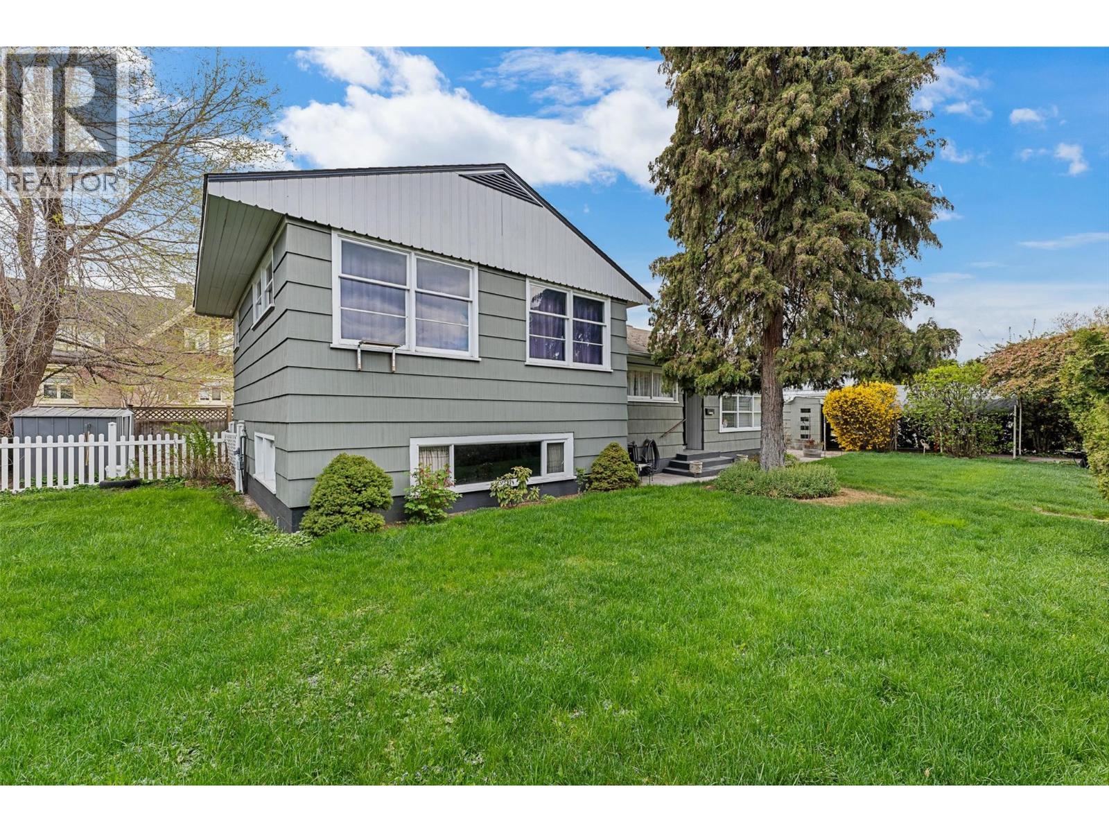 471 Cadder Avenue, Kelowna, British Columbia  v1y 5n2 - Photo 3 - 10384577
