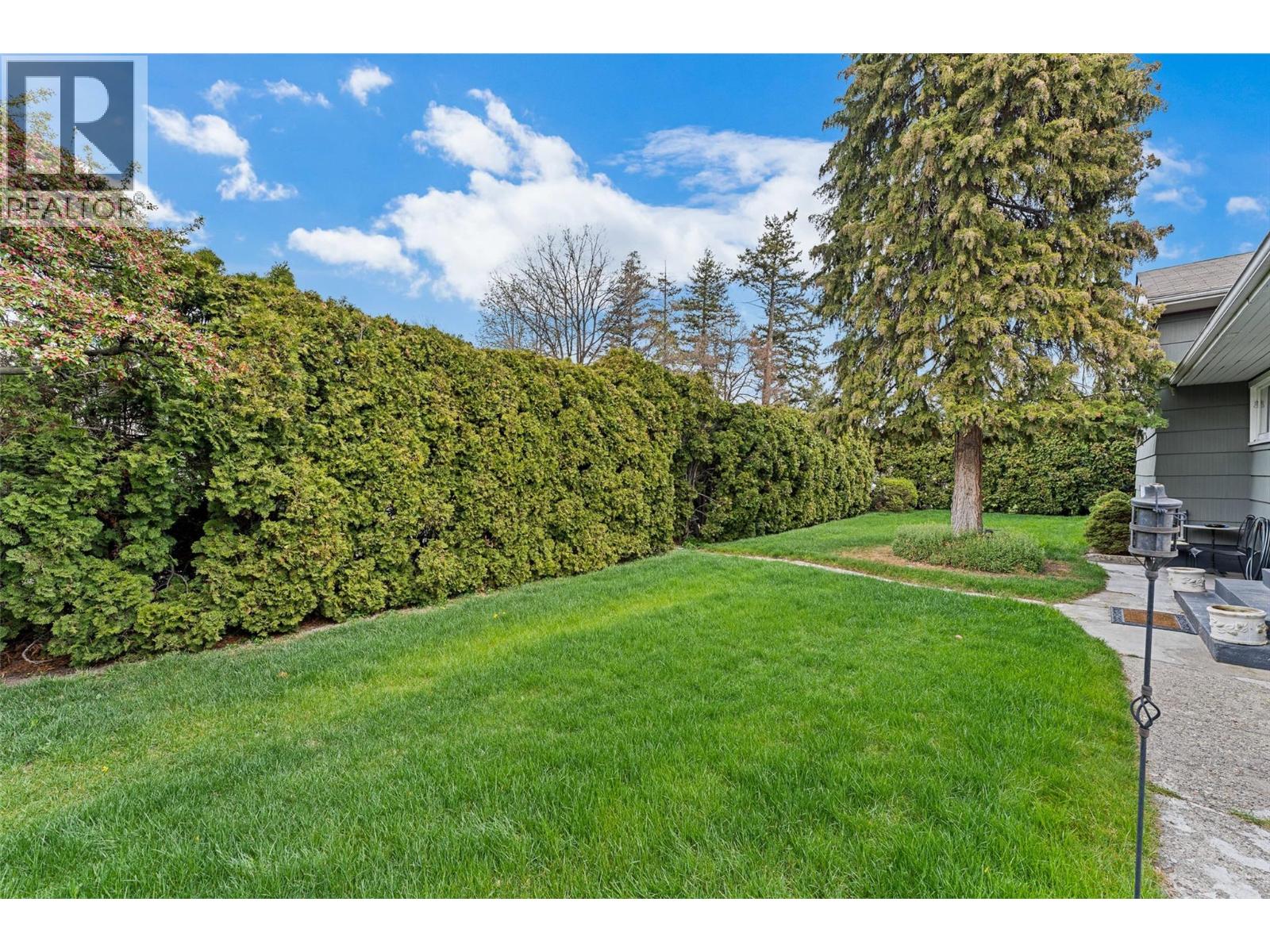 471 Cadder Avenue, Kelowna, British Columbia  v1y 5n2 - Photo 4 - 10384577