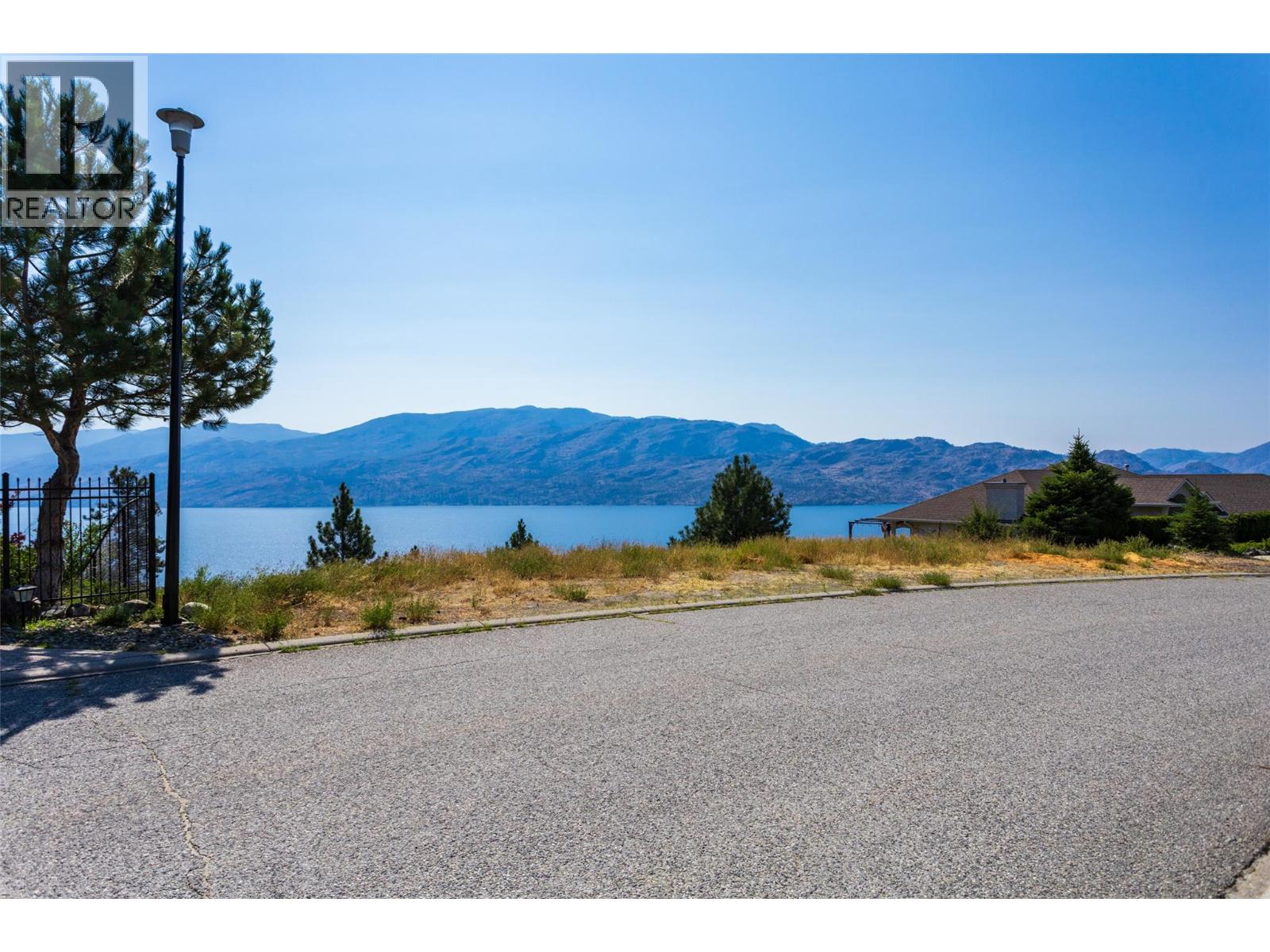 5157 Morrison Crescent, Peachland, British Columbia  V0H 1X2 - Photo 7 - 10384460