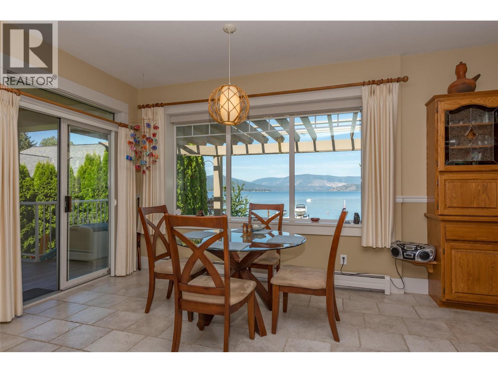 9739 Delcliffe Road, Vernon, British Columbia  V1H 1K9 - Photo 10 - 10384479