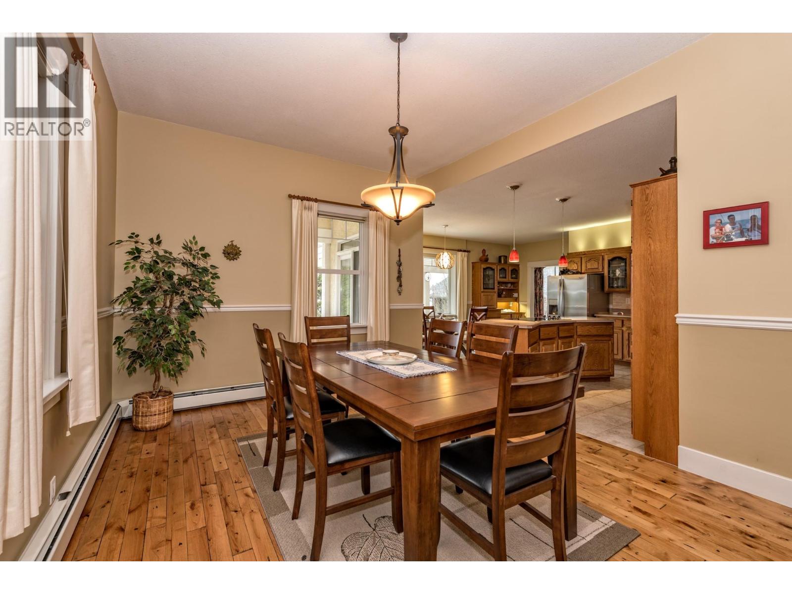 9739 Delcliffe Road, Vernon, British Columbia  V1H 1K9 - Photo 6 - 10384479