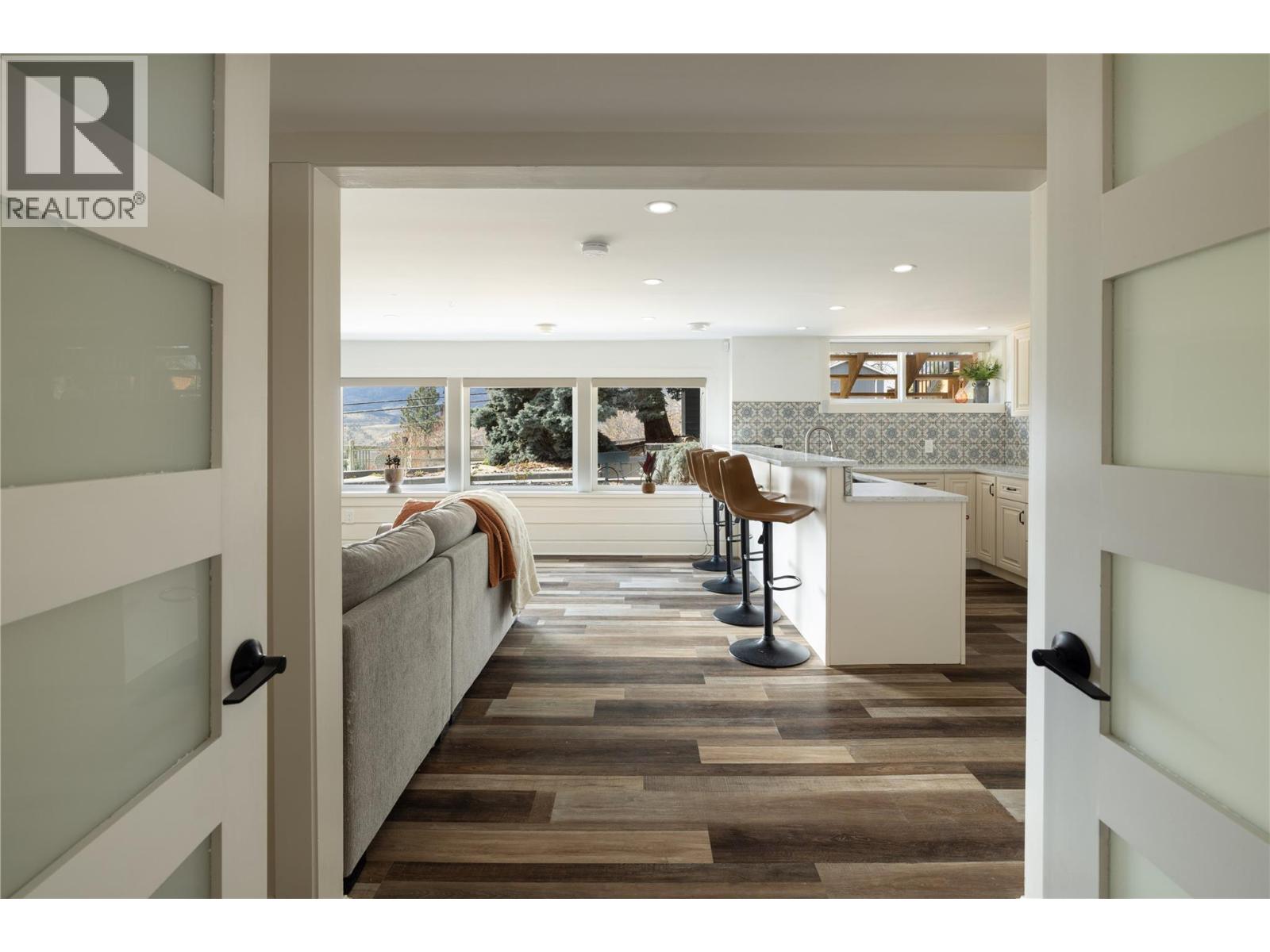 277 Clifton Road N, Kelowna, British Columbia  V1V 1N3 - Photo 35 - 10382889