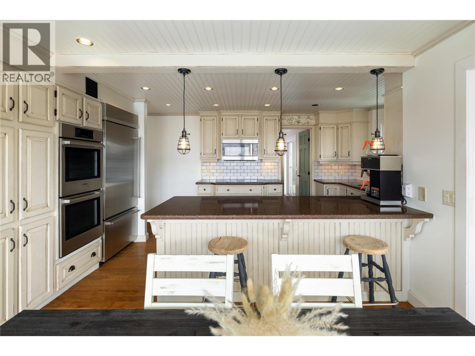 277 Clifton Road N, Kelowna, British Columbia  V1V 1N3 - Photo 8 - 10382889