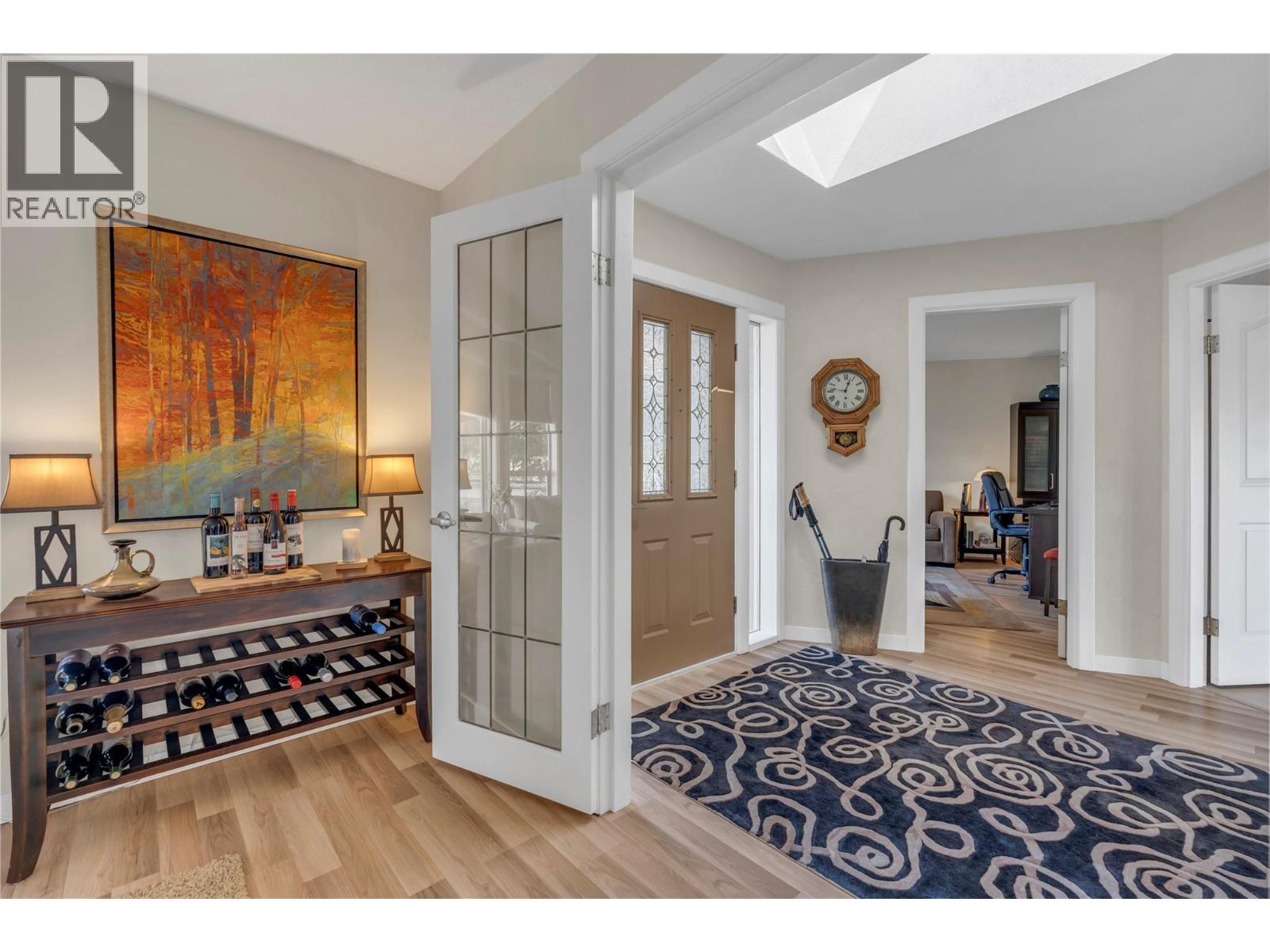 190 Craig Drive, Penticton, British Columbia  V2A 3R9 - Photo 4 - 10384376