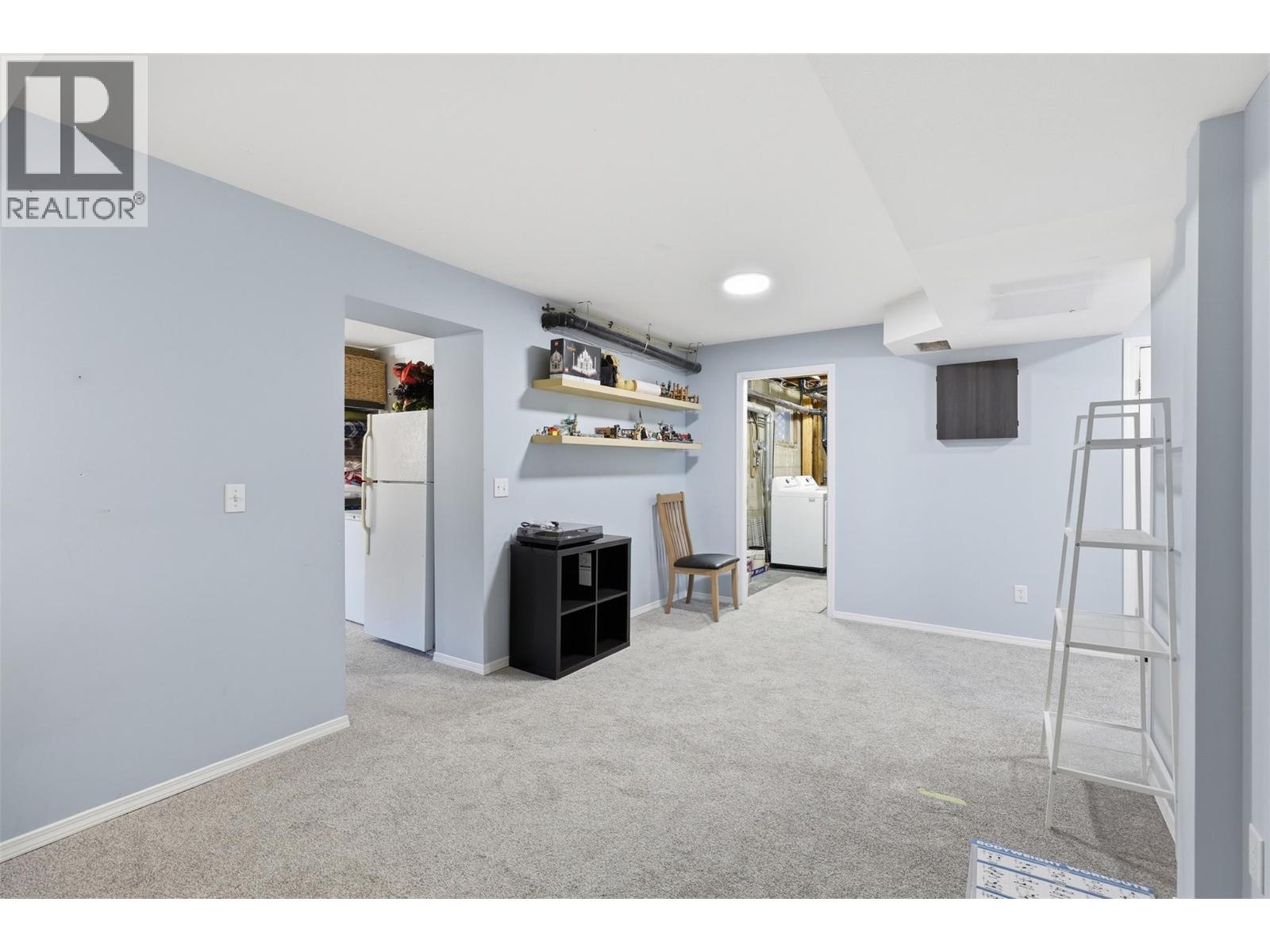 2484 Young Avenue, Kamloops, British Columbia  V2B 4M8 - Photo 36 - 10384668