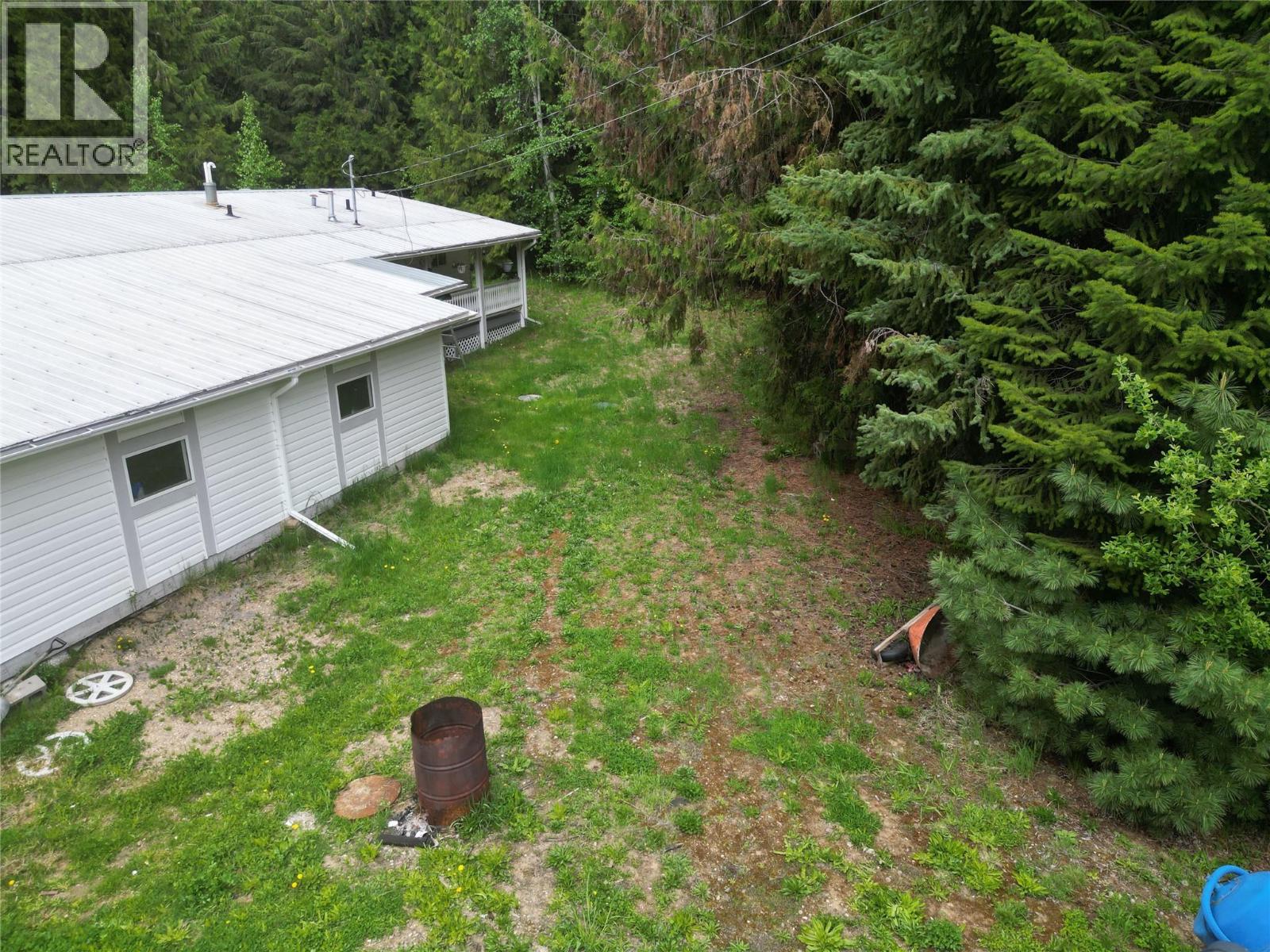 7250 Hurst Road, Salmon Arm, British Columbia  V1E 2P7 - Photo 12 - 10384359