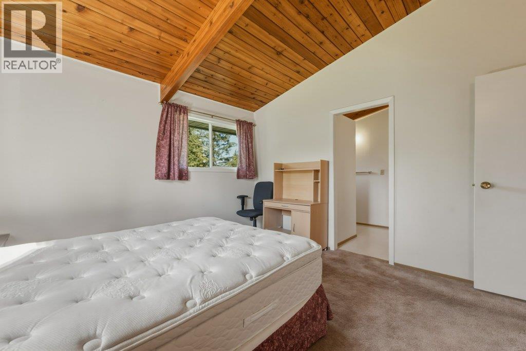 3220 5 Avenue Se, Salmon Arm, British Columbia  V1E 2B8 - Photo 13 - 10383454