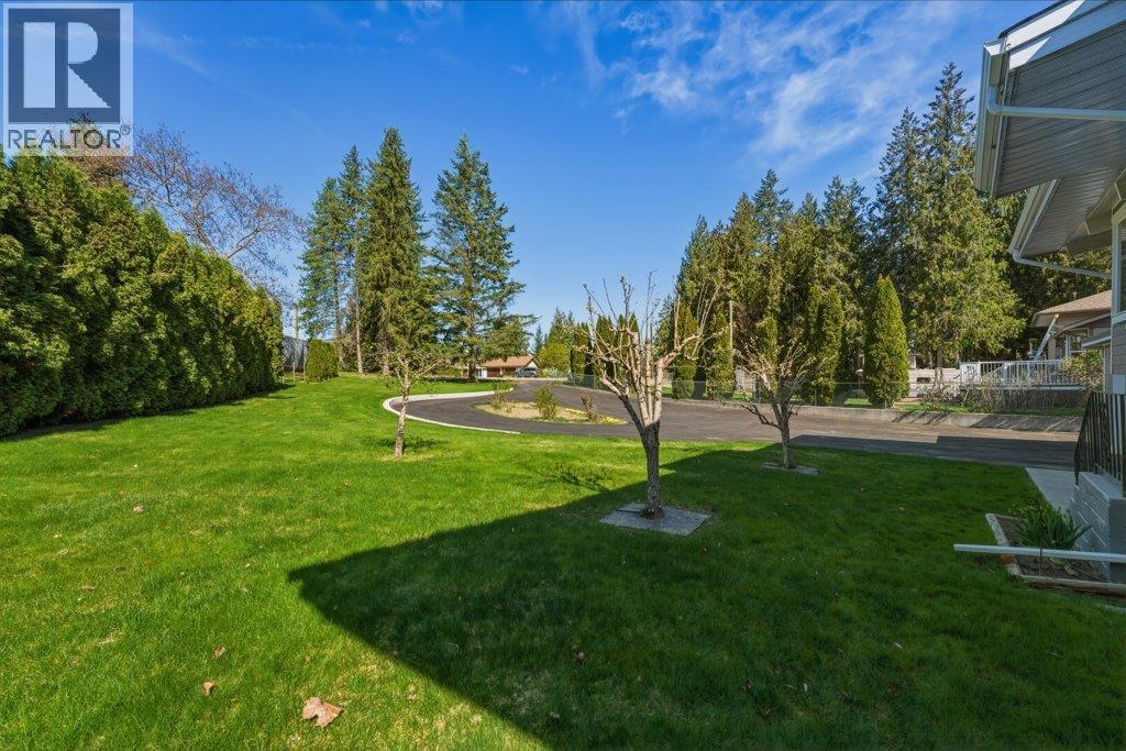 3220 5 Avenue Se, Salmon Arm, British Columbia  V1E 2B8 - Photo 28 - 10383454