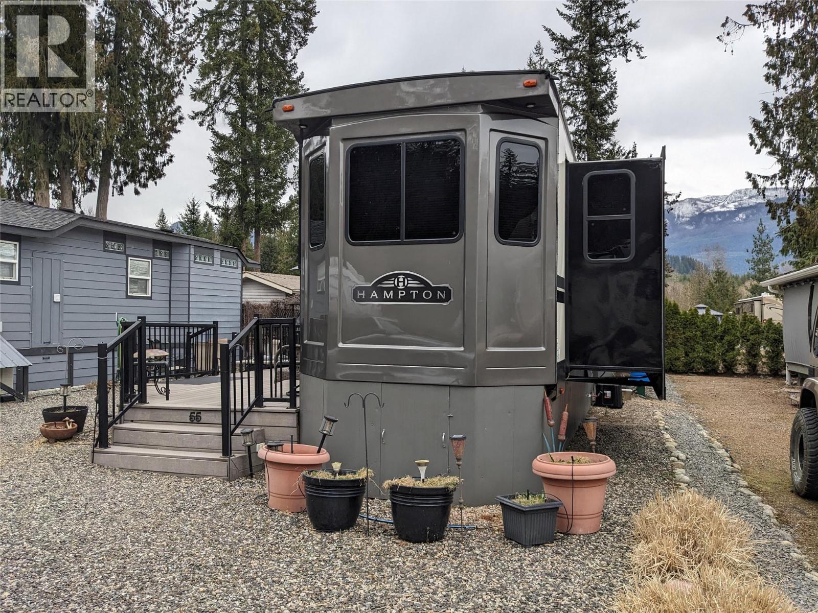 3303 Mabel Lake Road Unit# 55, Enderby, British Columbia  V4V 2W1 - Photo 18 - 10384472