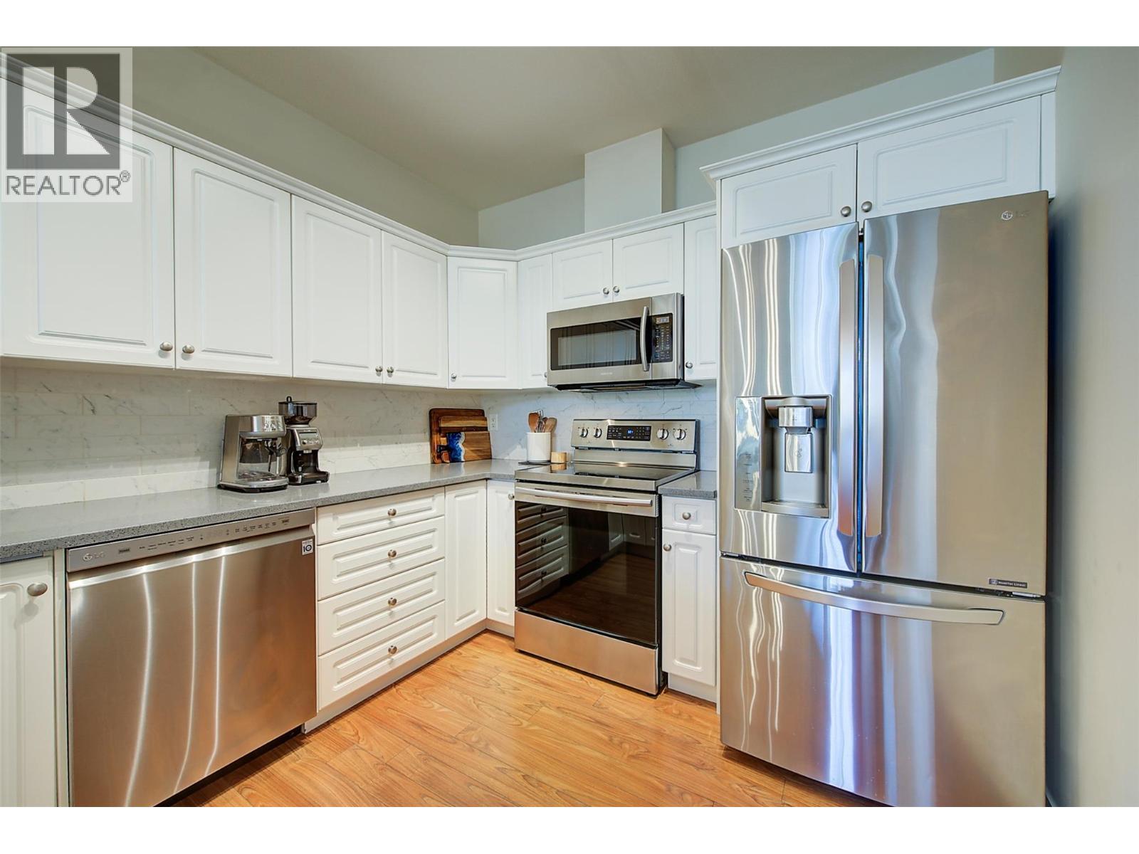 680 Lequime Road Unit# 411, Kelowna, British Columbia  V1W 1A4 - Photo 4 - 10383966