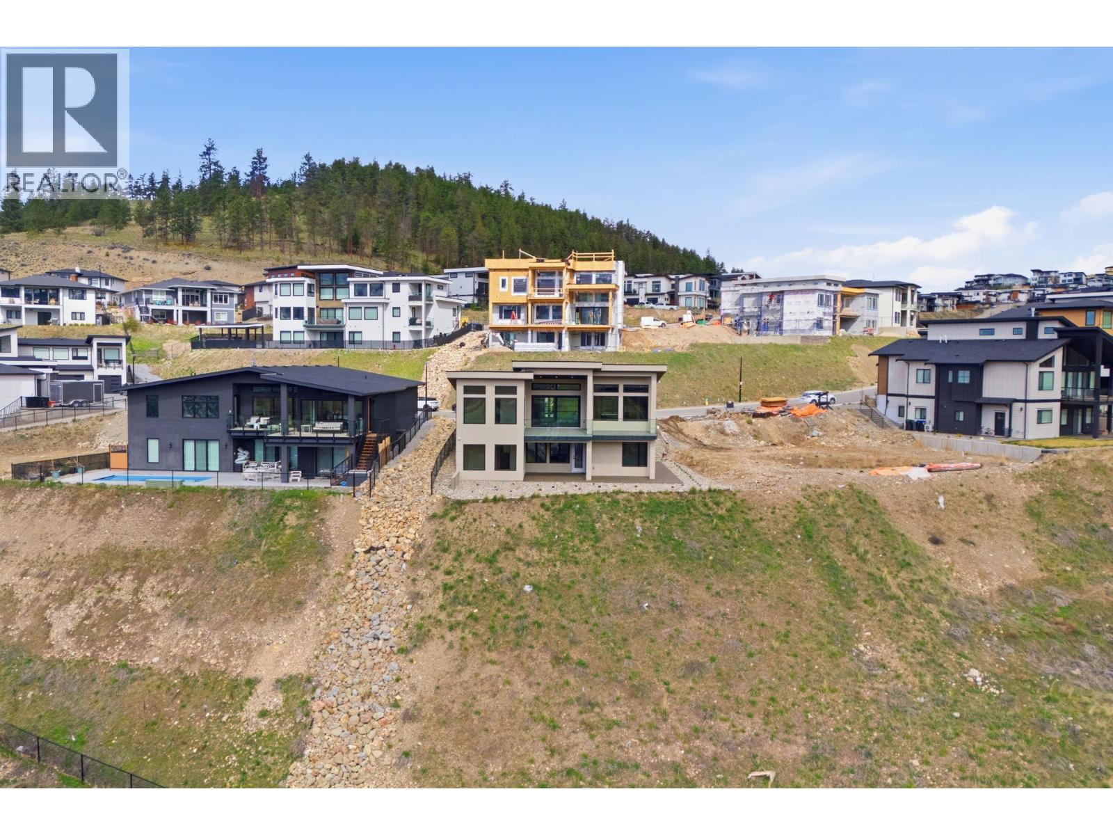 1087 Carnoustie Drive, Kelowna, British Columbia  V1P 0A3 - Photo 45 - 10384696
