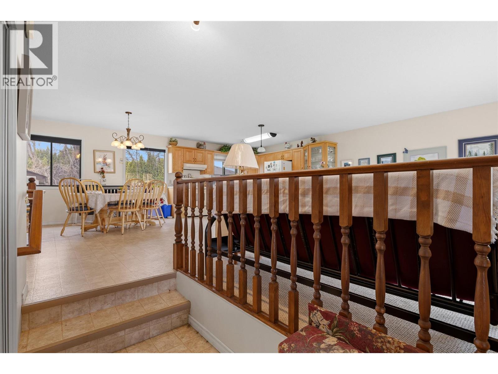 1272 Hillaby Court, Kelowna, British Columbia  V1X 6Y1 - Photo 7 - 10384620