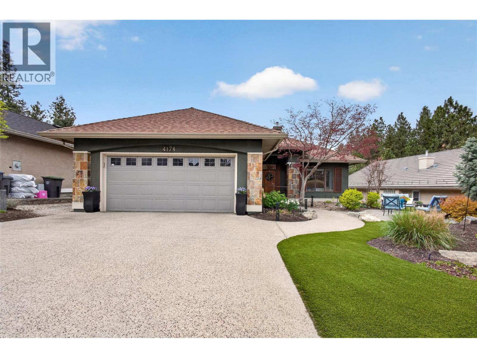 4178 Gallaghers Boulevard S, Kelowna, British Columbia  V1W 4X2 - Photo 2 - 10383619