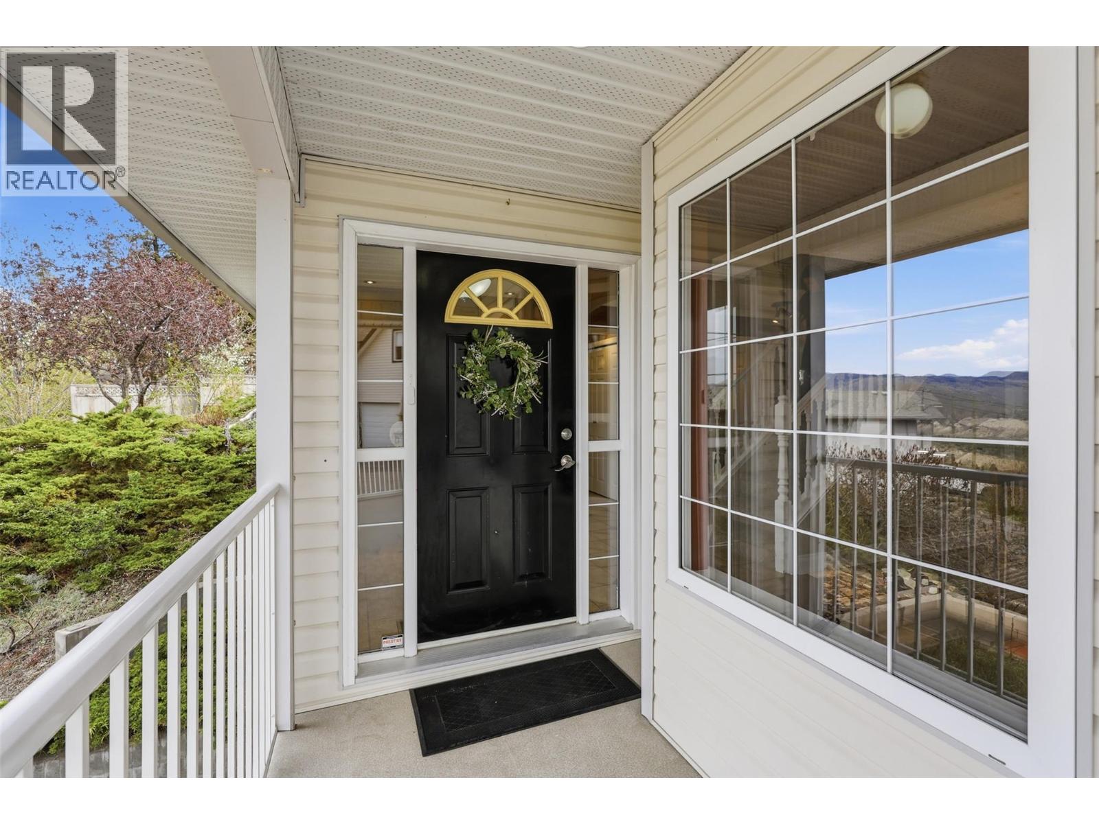 4948 Woodland Court, Kamloops, British Columbia  V2C 6V5 - Photo 3 - 10384490