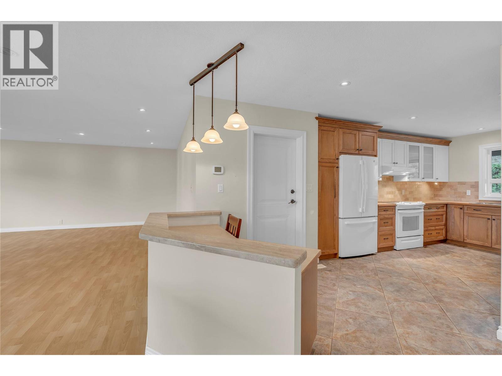 418 Panorama Crescent, Okanagan Falls, British Columbia  V0H 1R5 - Photo 10 - 10384708