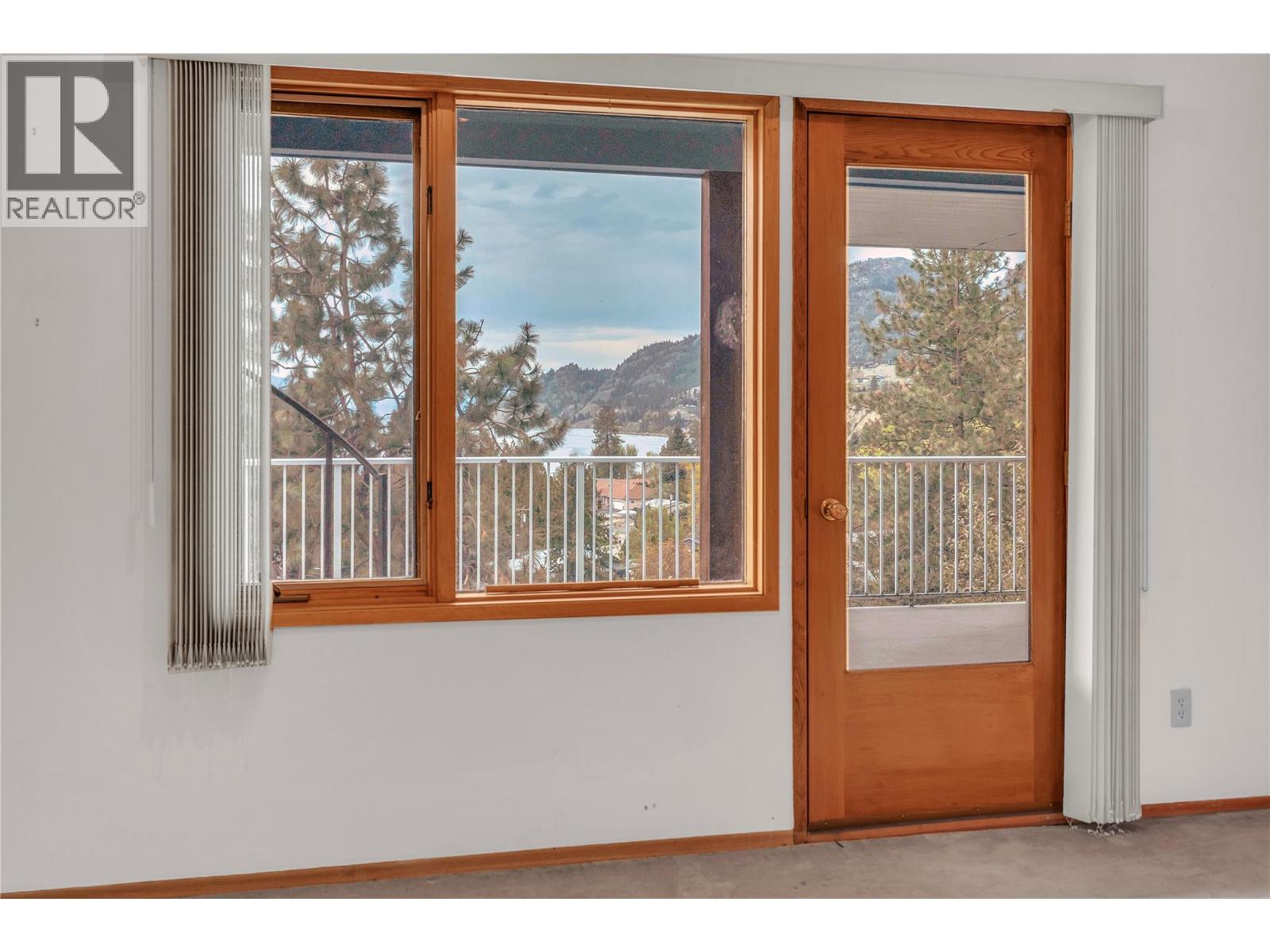 418 Panorama Crescent, Okanagan Falls, British Columbia  V0H 1R5 - Photo 35 - 10384708