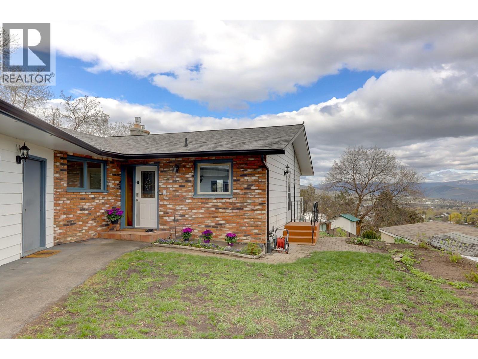674 Pheasant Road, Vernon, British Columbia  V1B 3B1 - Photo 4 - 10383921