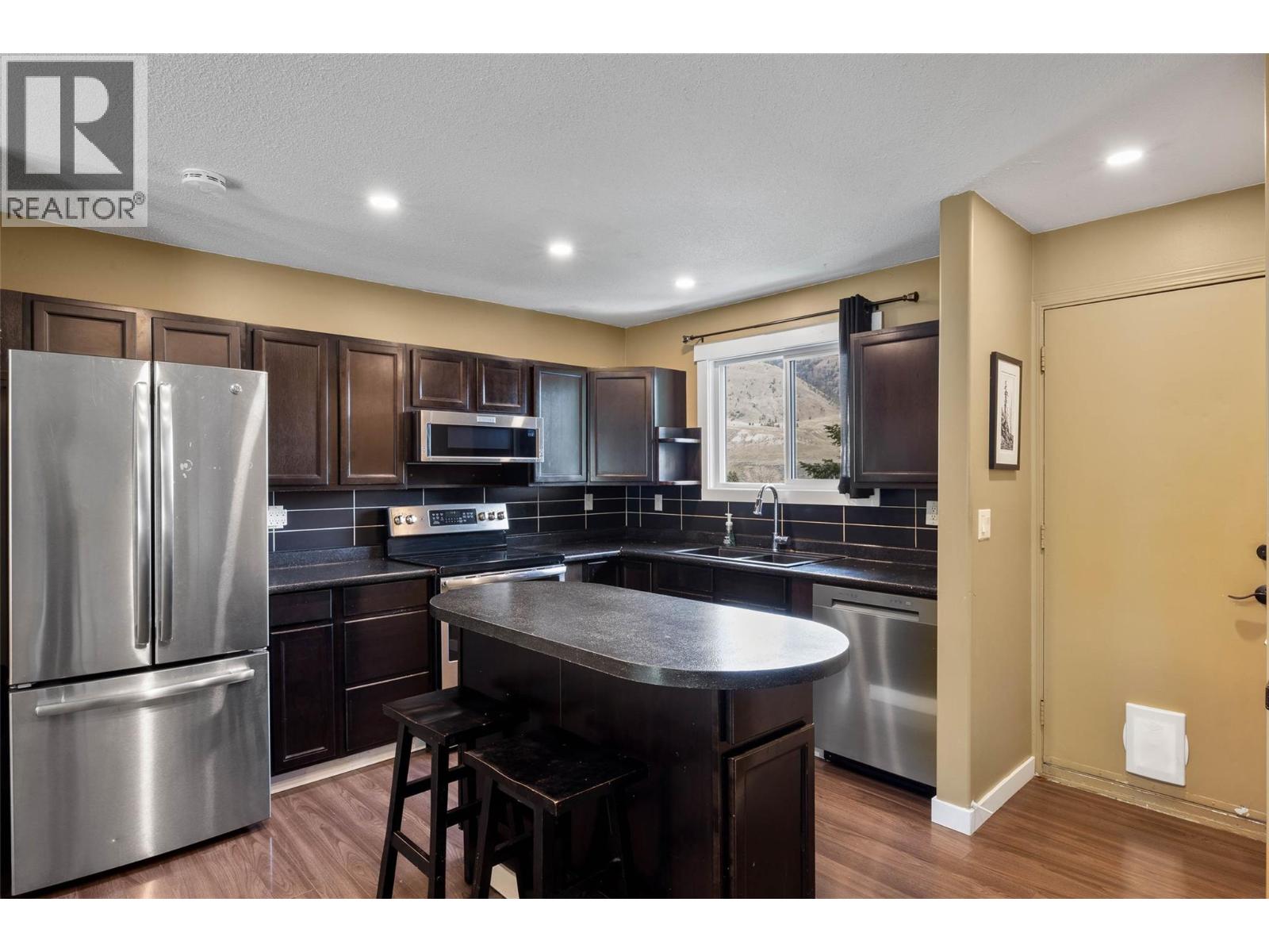 265 Mckay Place, Kamloops, British Columbia  V2C 4R7 - Photo 11 - 10384182