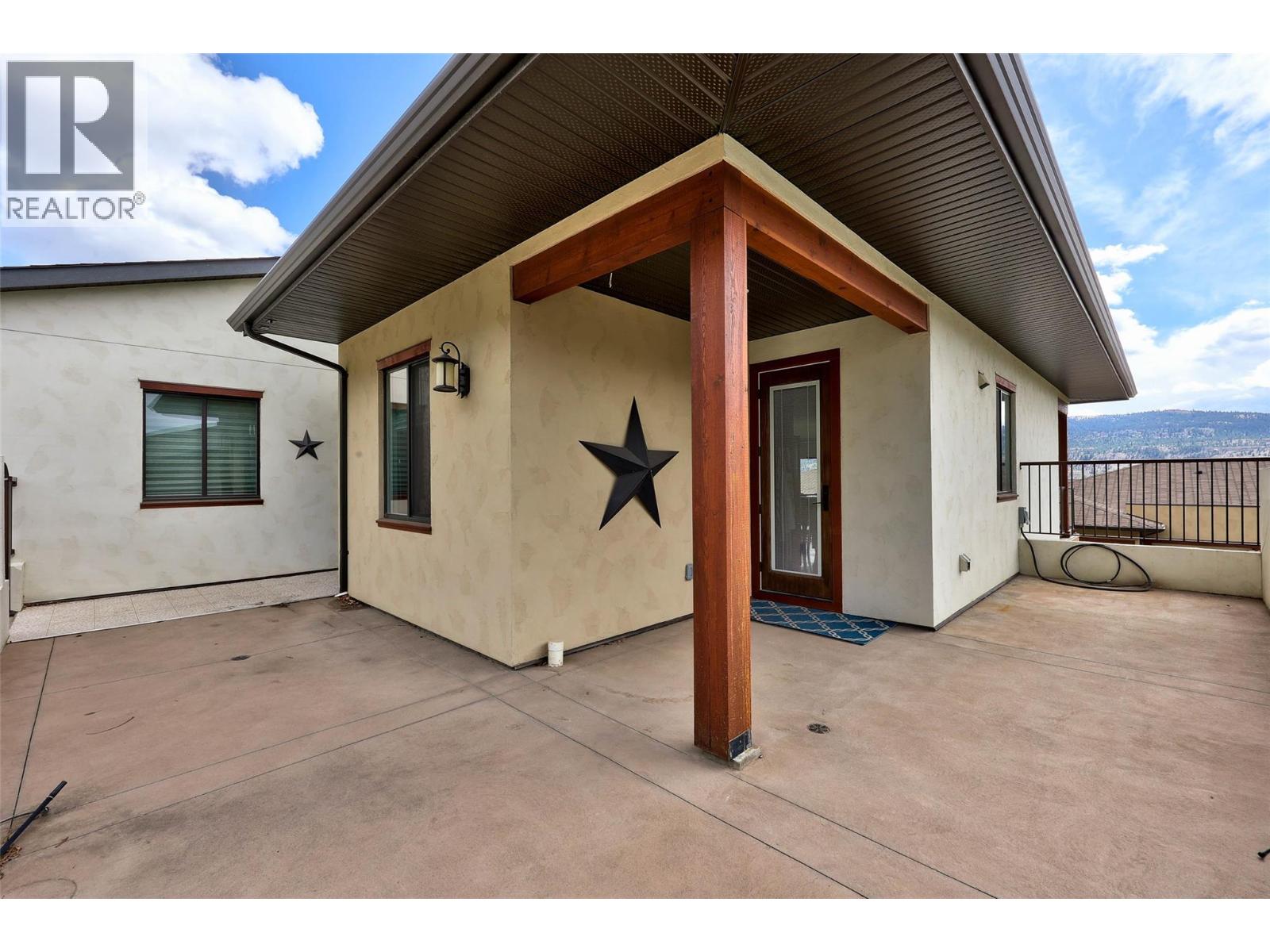 612 Belmonte Court, Kamloops, British Columbia  V2H 0C6 - Photo 5 - 10383482