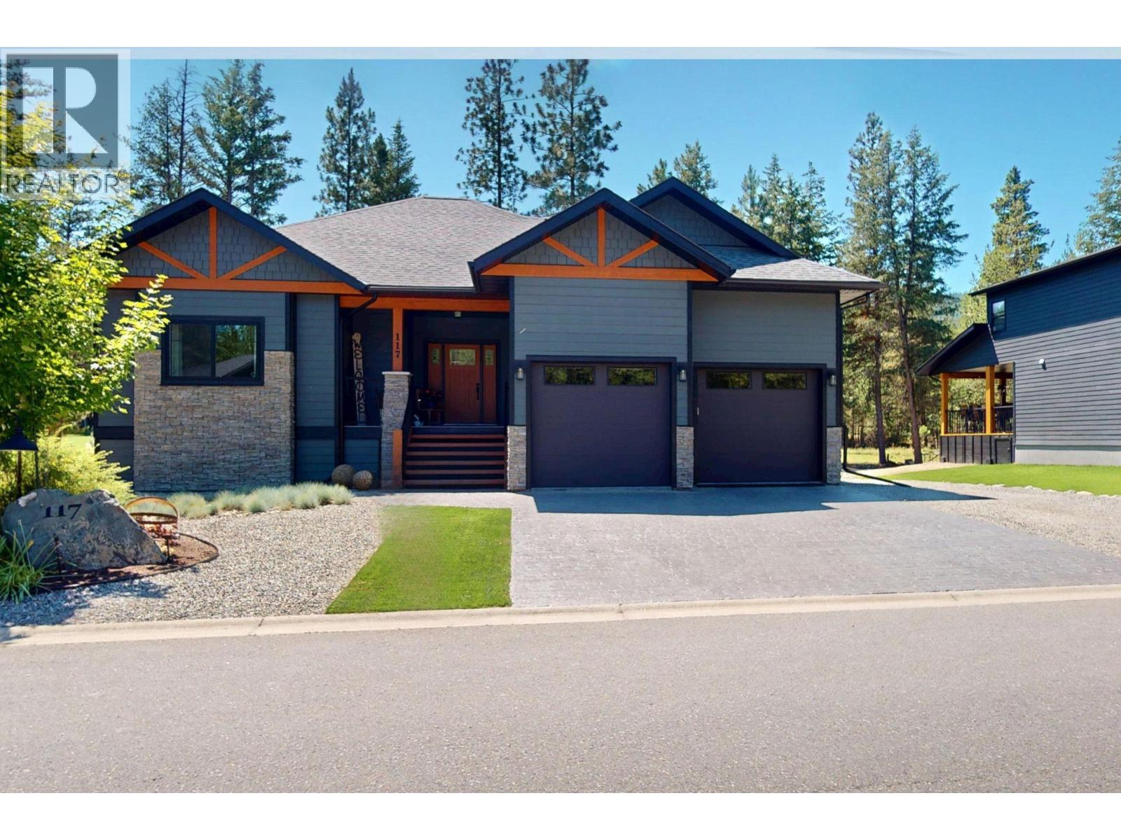 117 River Drive, Cranbrook, British Columbia  V1C 0C6 - Photo 2 - 10384689