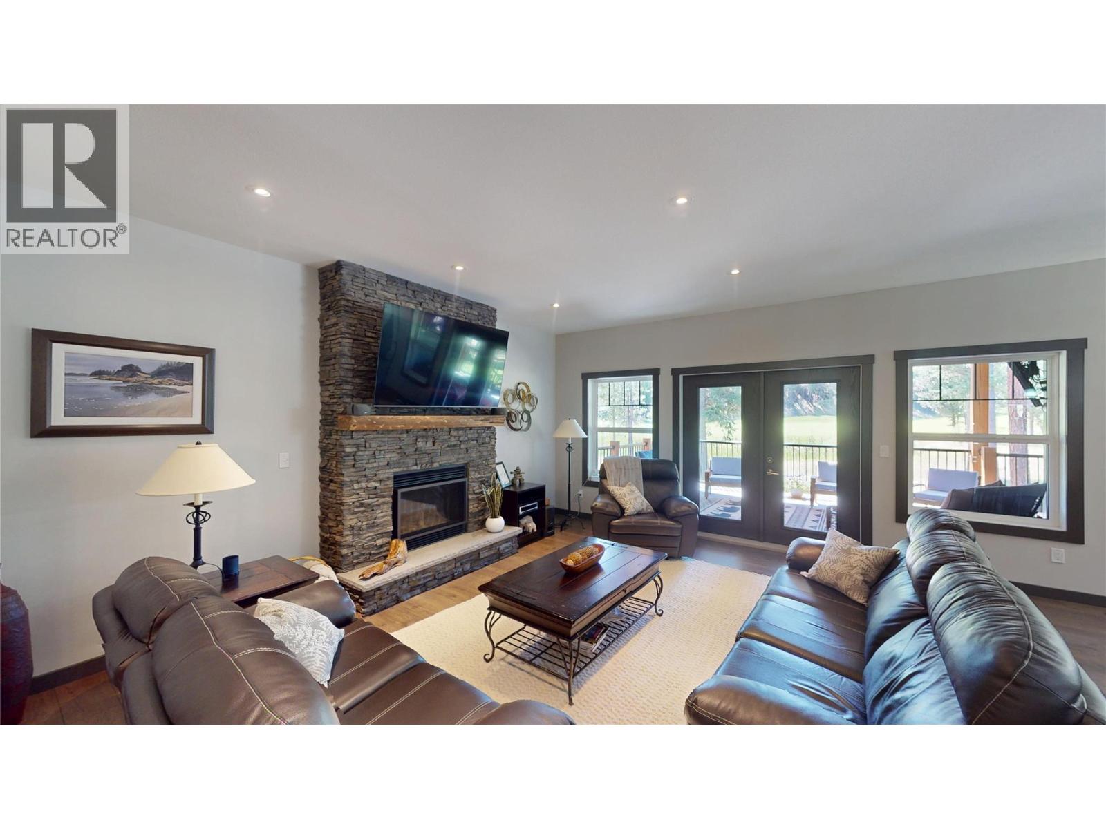 117 River Drive, Cranbrook, British Columbia  V1C 0C6 - Photo 5 - 10384689