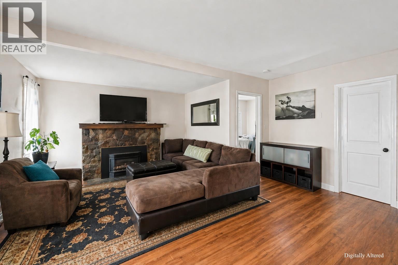 104 George Street, Enderby, British Columbia  V0E 1V0 - Photo 7 - 10384526