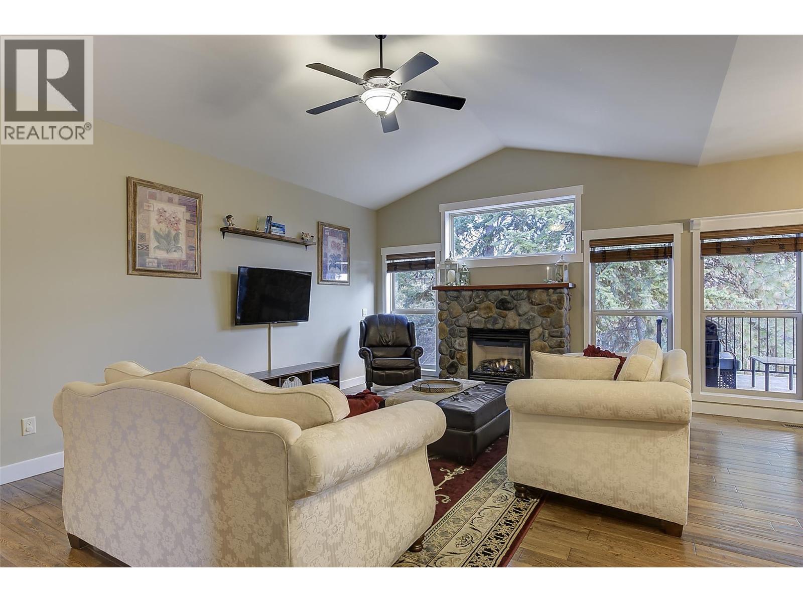 12633 Driftwood Court, Lake Country, British Columbia  V4V 2M9 - Photo 10 - 10384675