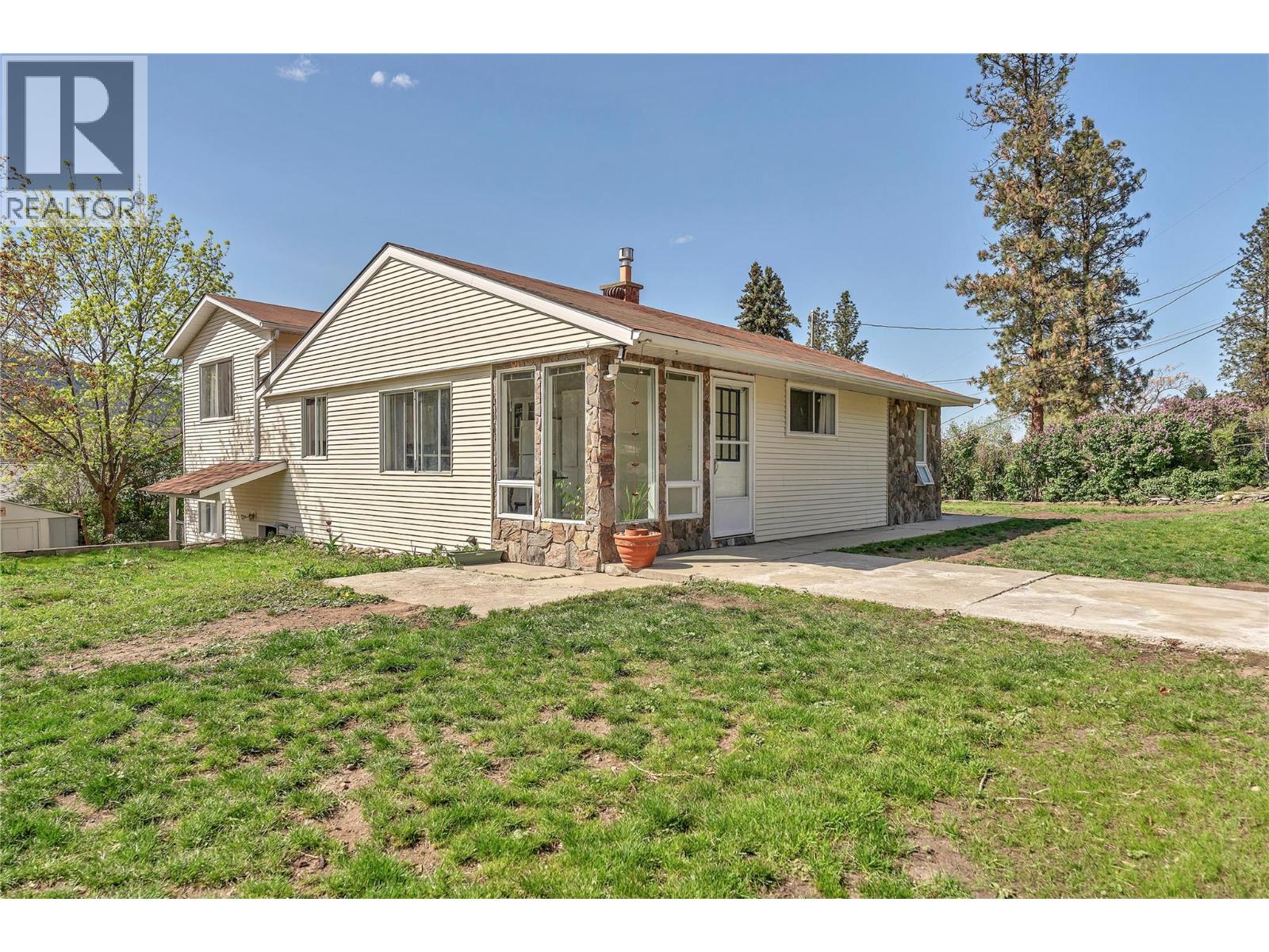 4609 6th Avenue, Okanagan Falls, British Columbia  V0H 1R5 - Photo 38 - 10384718