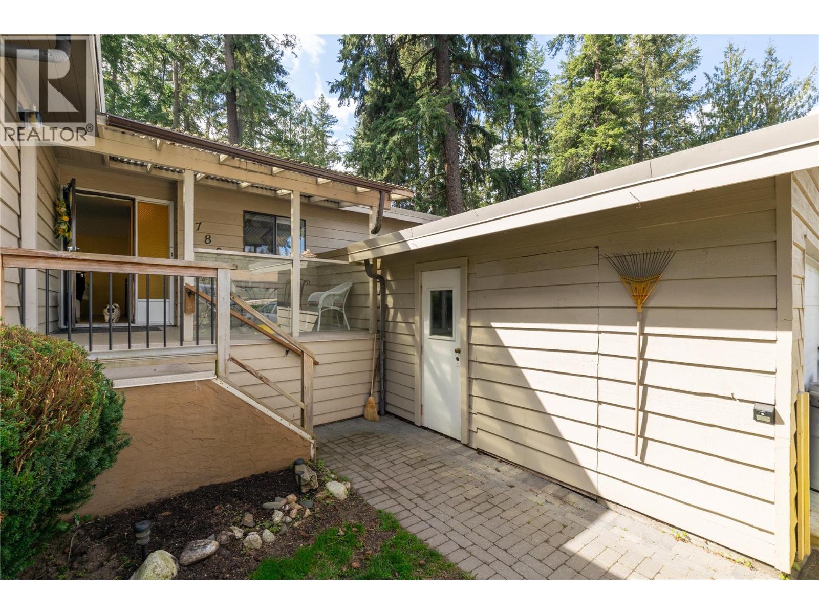 2780 25 Avenue Ne, Salmon Arm, British Columbia  V1E 3C7 - Photo 20 - 10384584