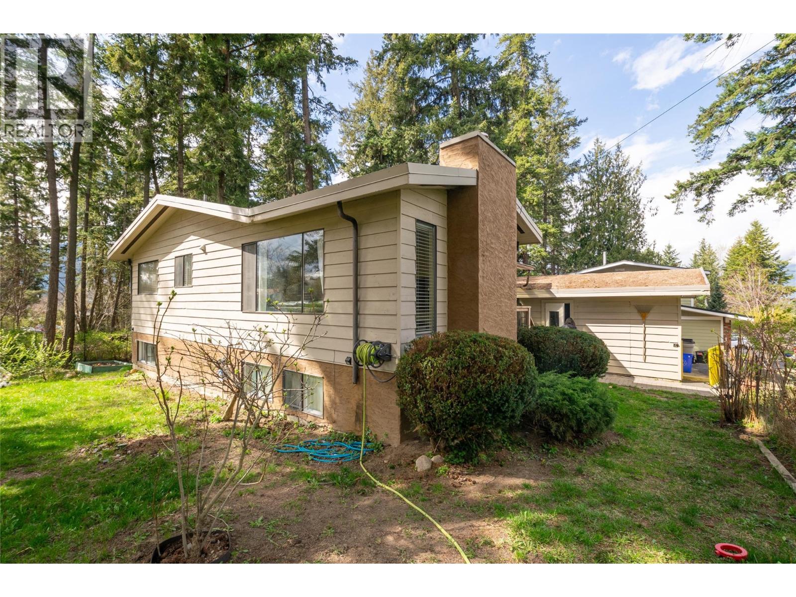 2780 25 Avenue Ne, Salmon Arm, British Columbia  V1E 3C7 - Photo 38 - 10384584