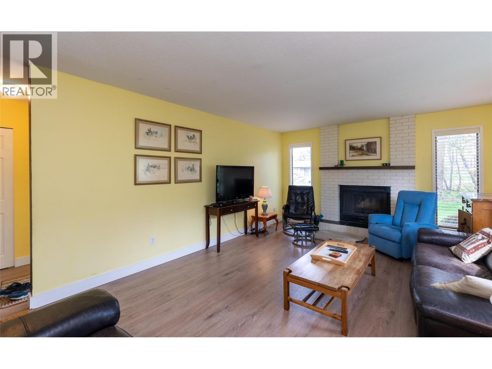2780 25 Avenue Ne, Salmon Arm, British Columbia  V1E 3C7 - Photo 4 - 10384584