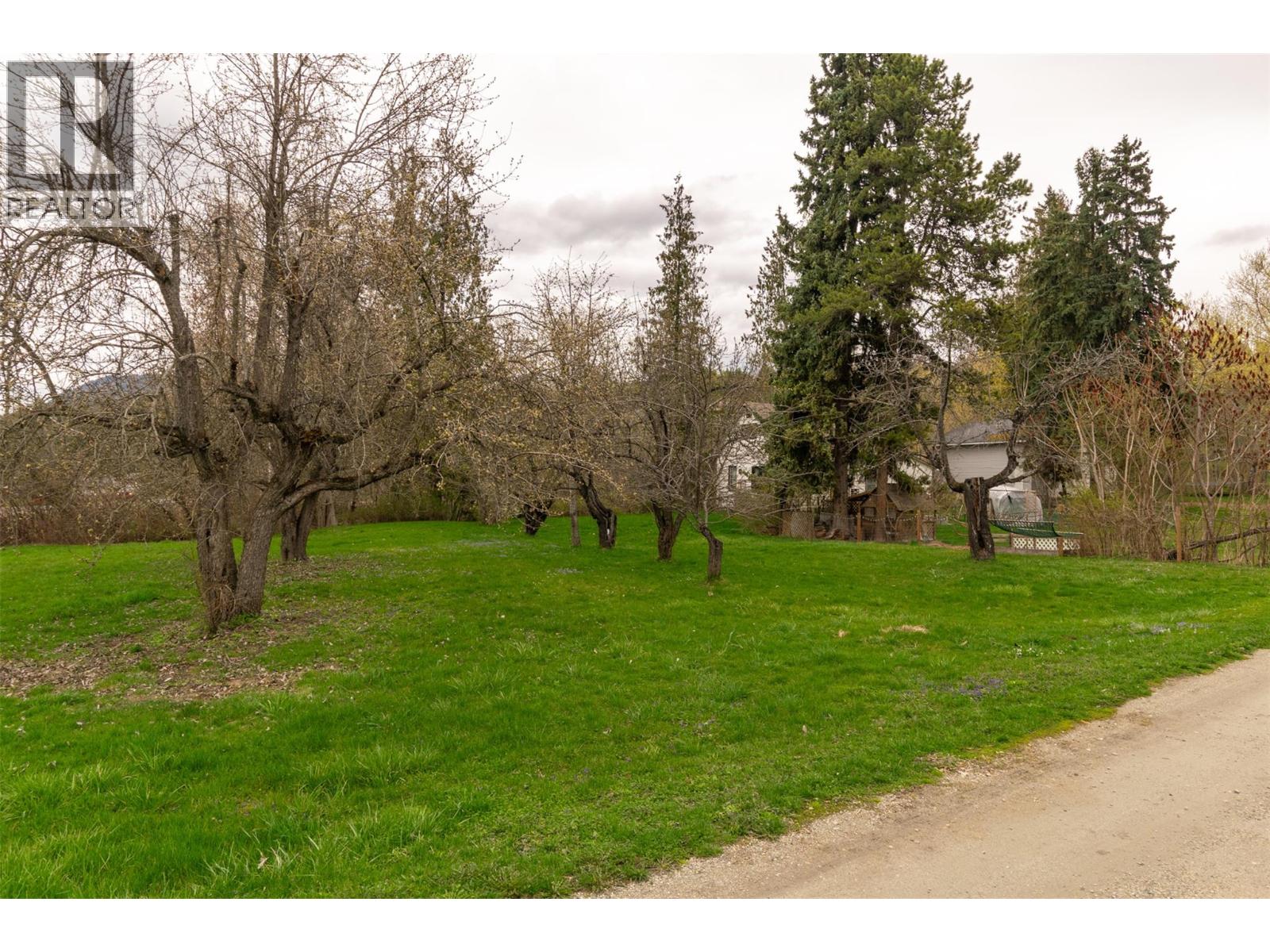 2370 Lakeshore Road Ne, Salmon Arm, British Columbia  V1E 3X9 - Photo 26 - 10384581