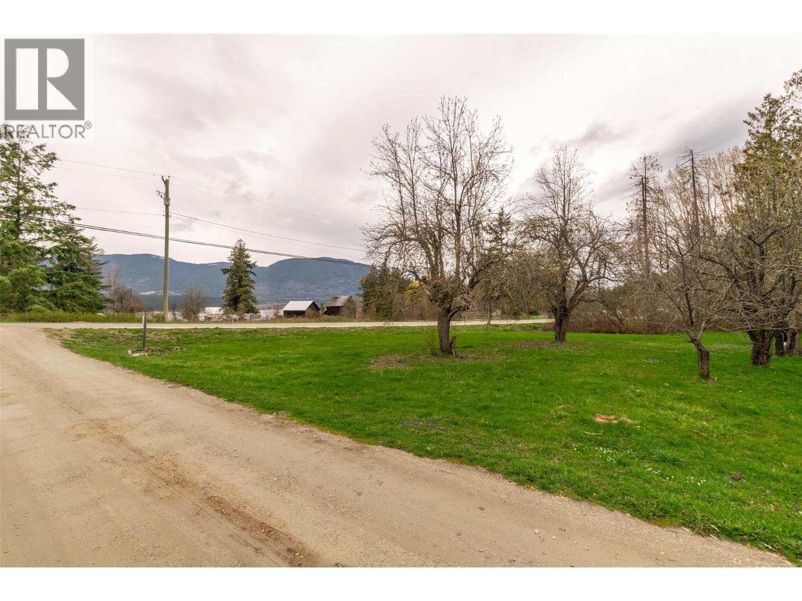 2370 Lakeshore Road Ne, Salmon Arm, British Columbia  V1E 3X9 - Photo 28 - 10384581