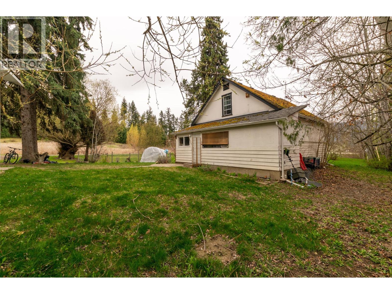 2370 Lakeshore Road Ne, Salmon Arm, British Columbia  V1E 3X9 - Photo 34 - 10384581