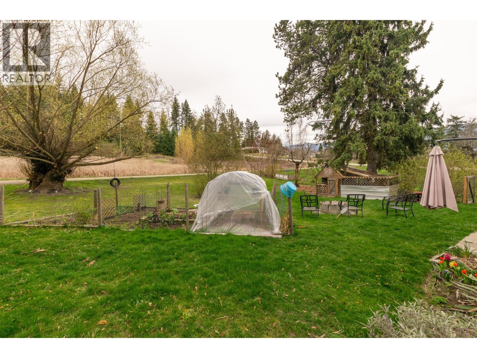 2370 Lakeshore Road Ne, Salmon Arm, British Columbia  V1E 3X9 - Photo 35 - 10384581