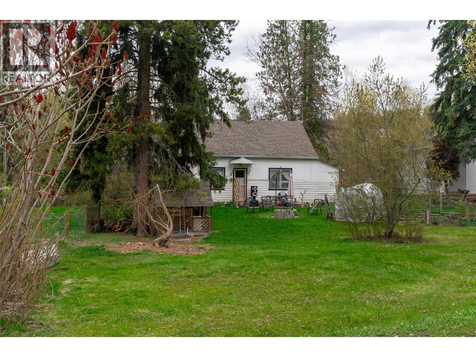 2370 Lakeshore Road Ne, Salmon Arm, British Columbia  V1E 3X9 - Photo 36 - 10384581