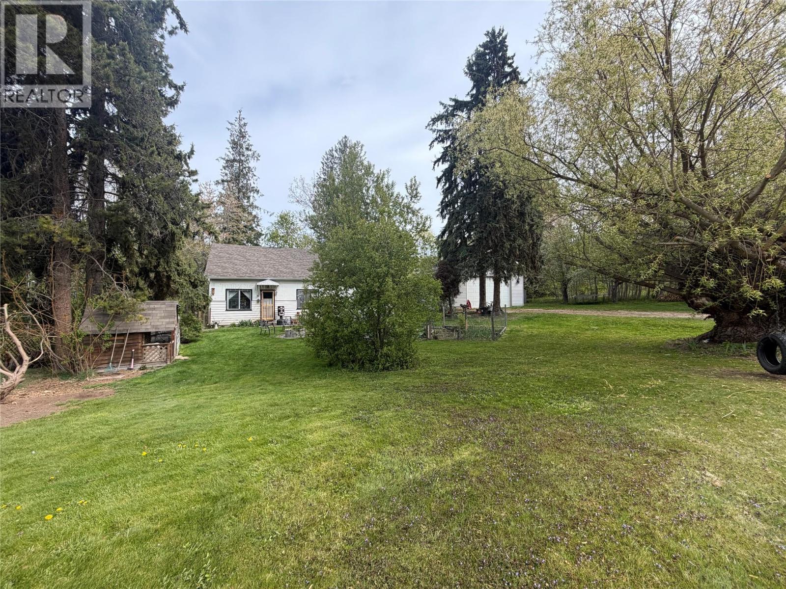 2370 Lakeshore Road Ne, Salmon Arm, British Columbia  V1E 3X9 - Photo 8 - 10384581