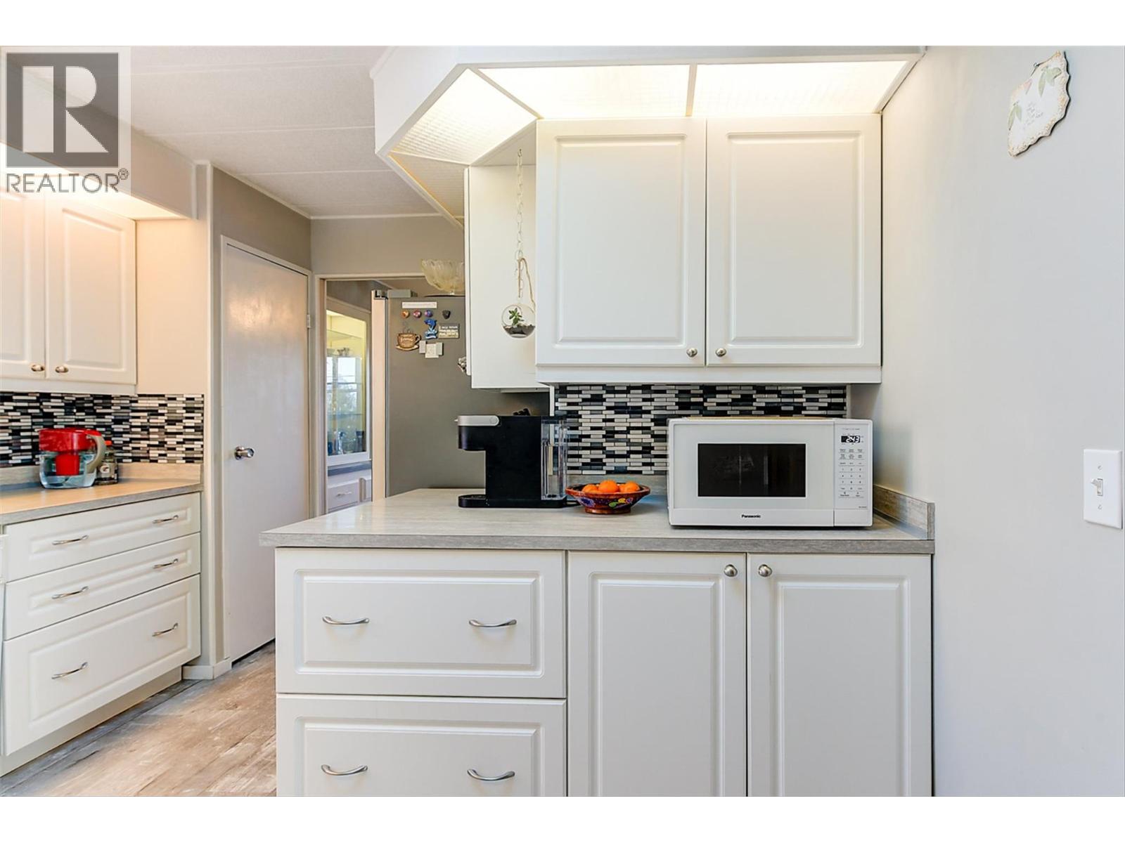 2098 Boucherie Road Unit# 52, West Kelowna, British Columbia  V4T 2A5 - Photo 35 - 10384046