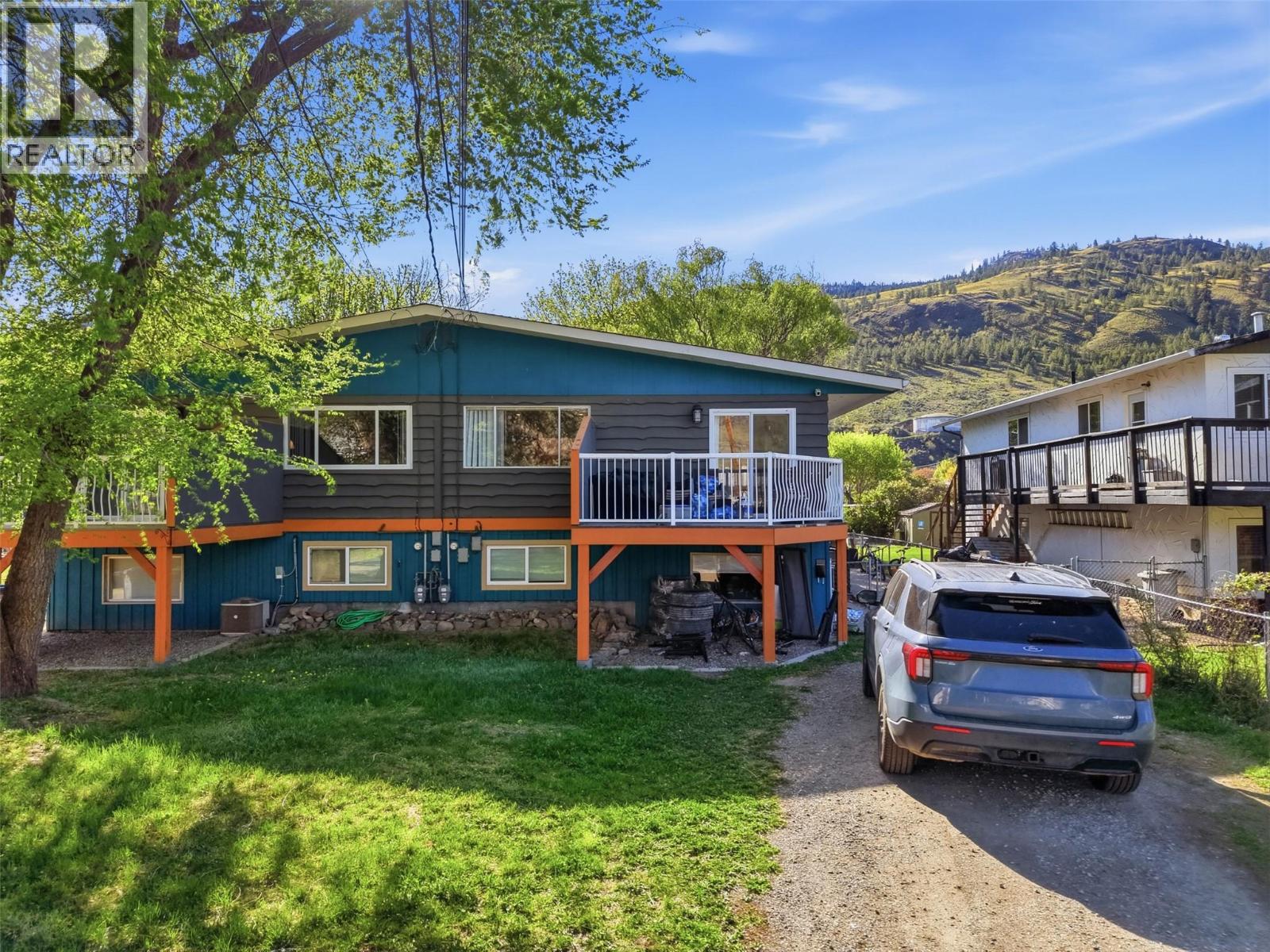 3170/3172 Wawn Crescent, Kamloops, British Columbia  V2B 7J6 - Photo 13 - 10384243