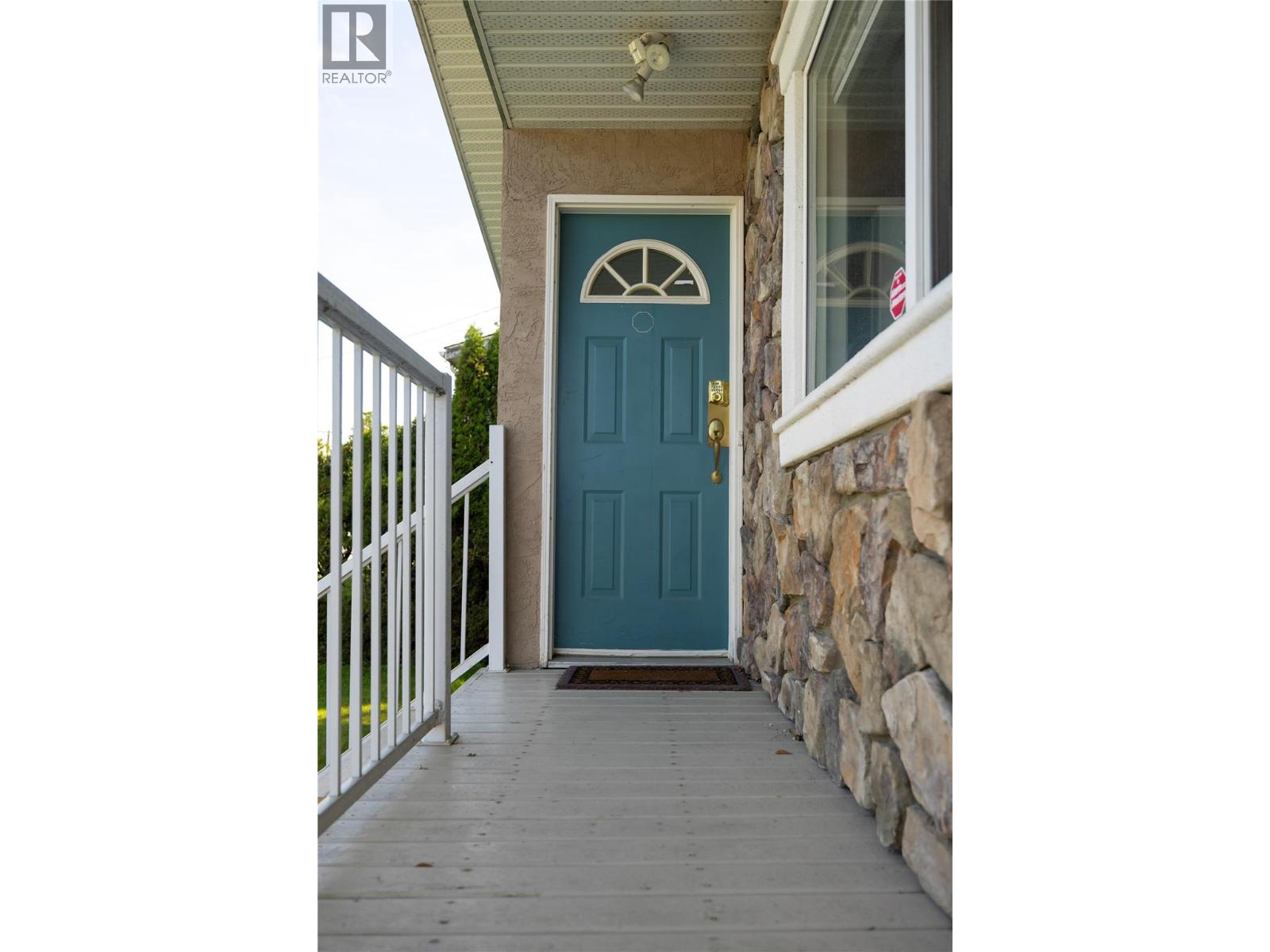3700 24 Avenue, Vernon, British Columbia  V1T 1L9 - Photo 31 - 10384593