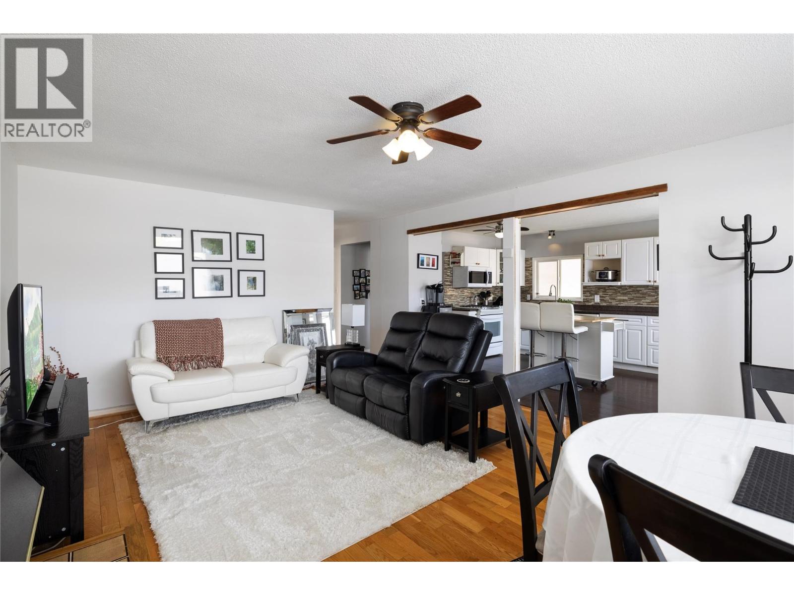 3700 24 Avenue, Vernon, British Columbia  V1T 1L9 - Photo 6 - 10384593