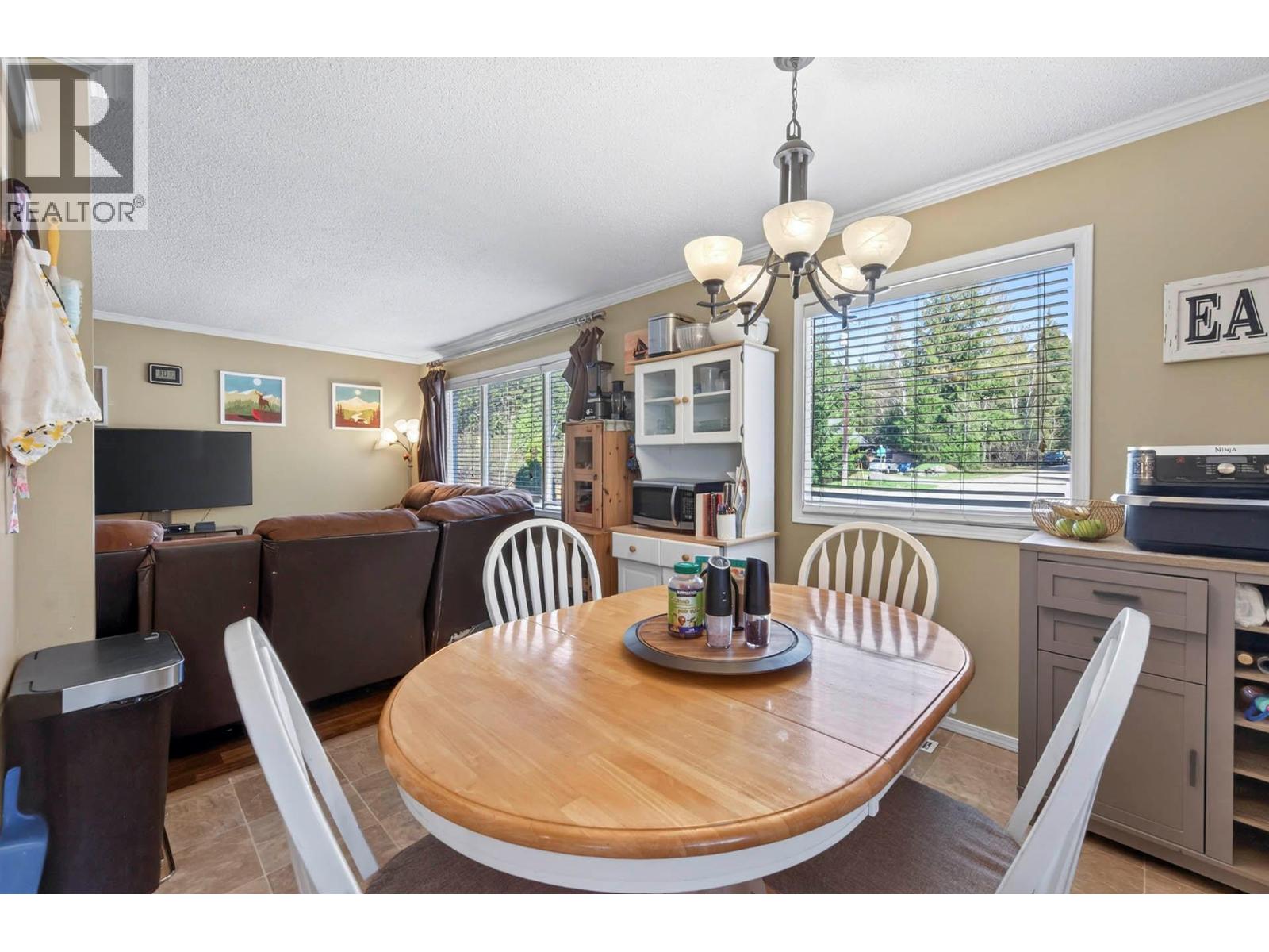 509 Clearwater Valley Road, Clearwater, British Columbia  V0E 1N1 - Photo 7 - 10384081