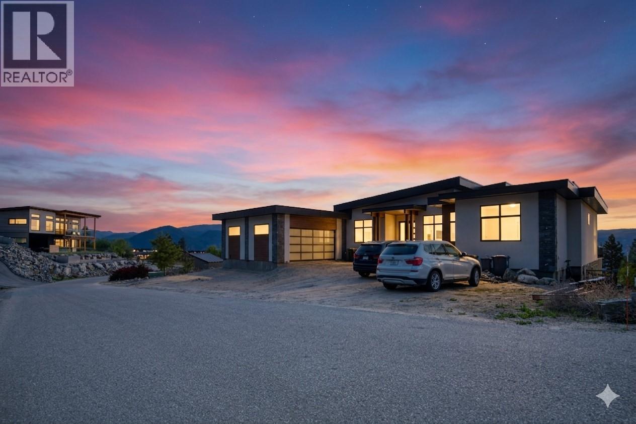 2835 Outlook Way, naramata, British Columbia