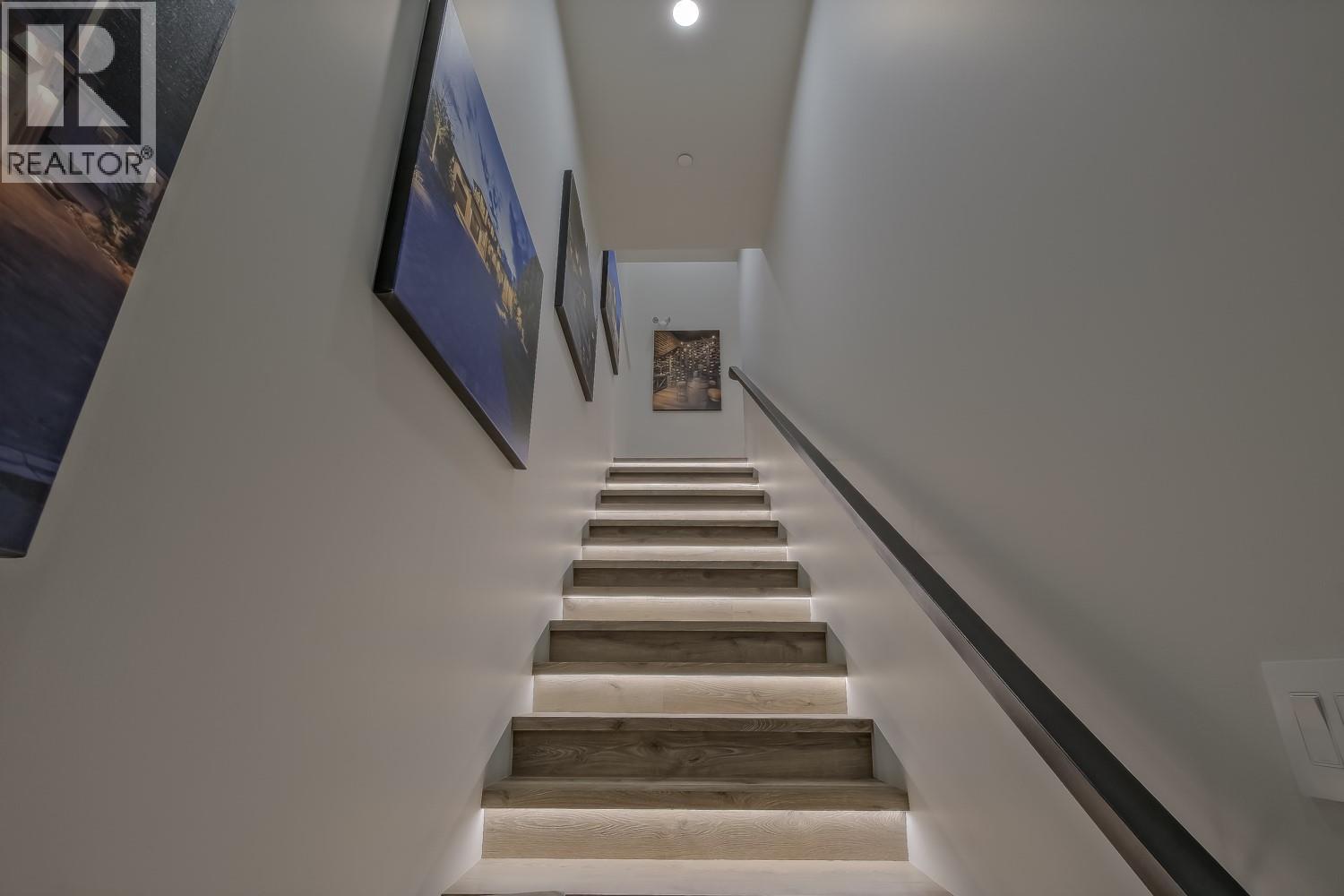 2110 Matrix Crescent Unit# 18, Kelowna, British Columbia  V1V 0C1 - Photo 14 - 10384656