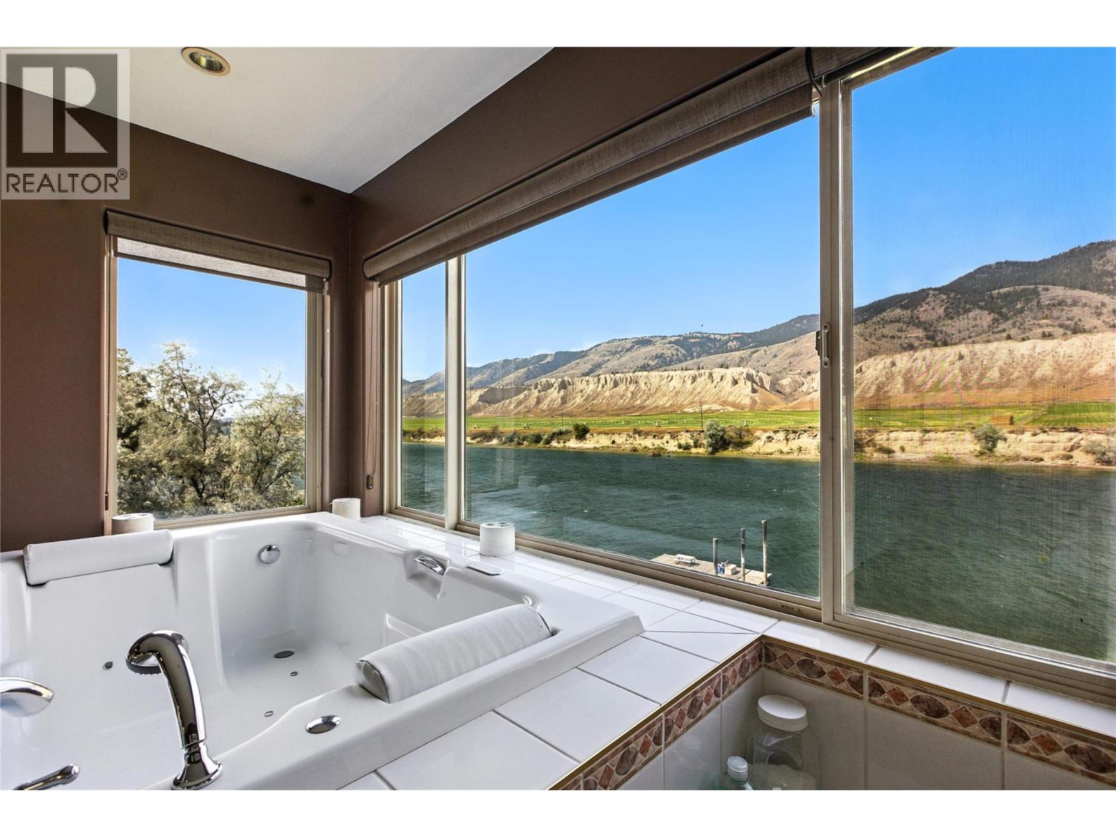 4990 Kipp Road, Kamloops, British Columbia  V2C 4T2 - Photo 22 - 10384470
