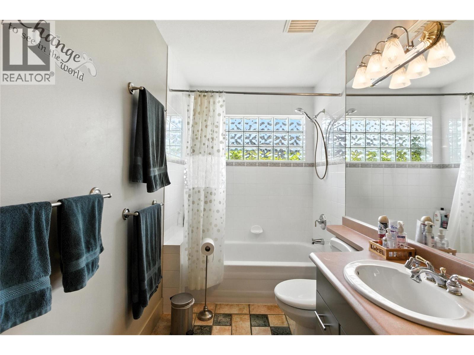 4990 Kipp Road, Kamloops, British Columbia  V2C 4T2 - Photo 27 - 10384470
