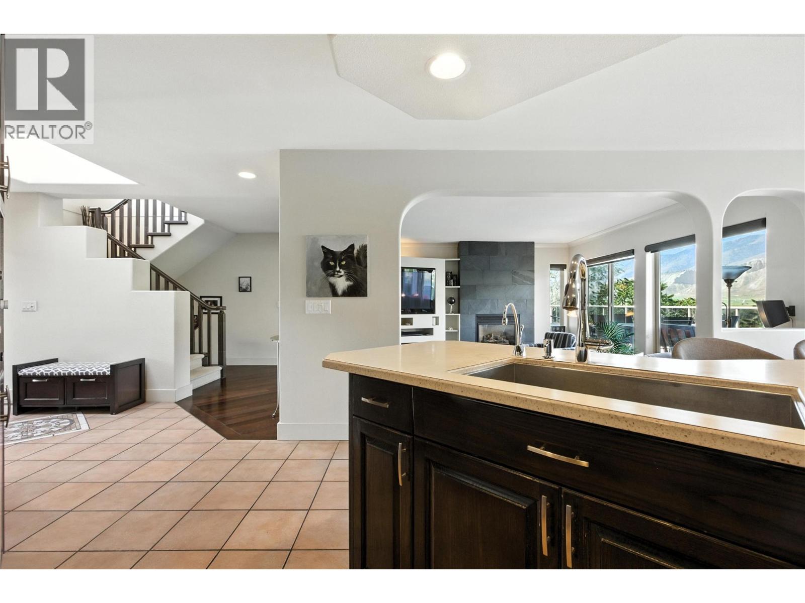 4990 Kipp Road, Kamloops, British Columbia  V2C 4T2 - Photo 3 - 10384470
