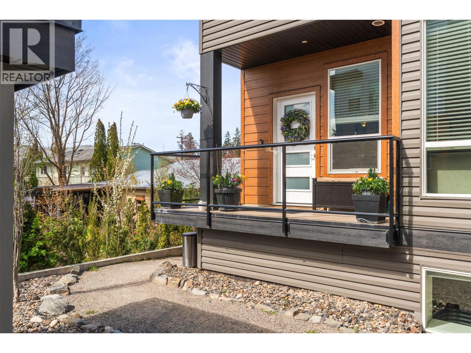 1804 46 Avenue Unit# 4, Vernon, British Columbia  V1T 3P5 - Photo 4 - 10384322